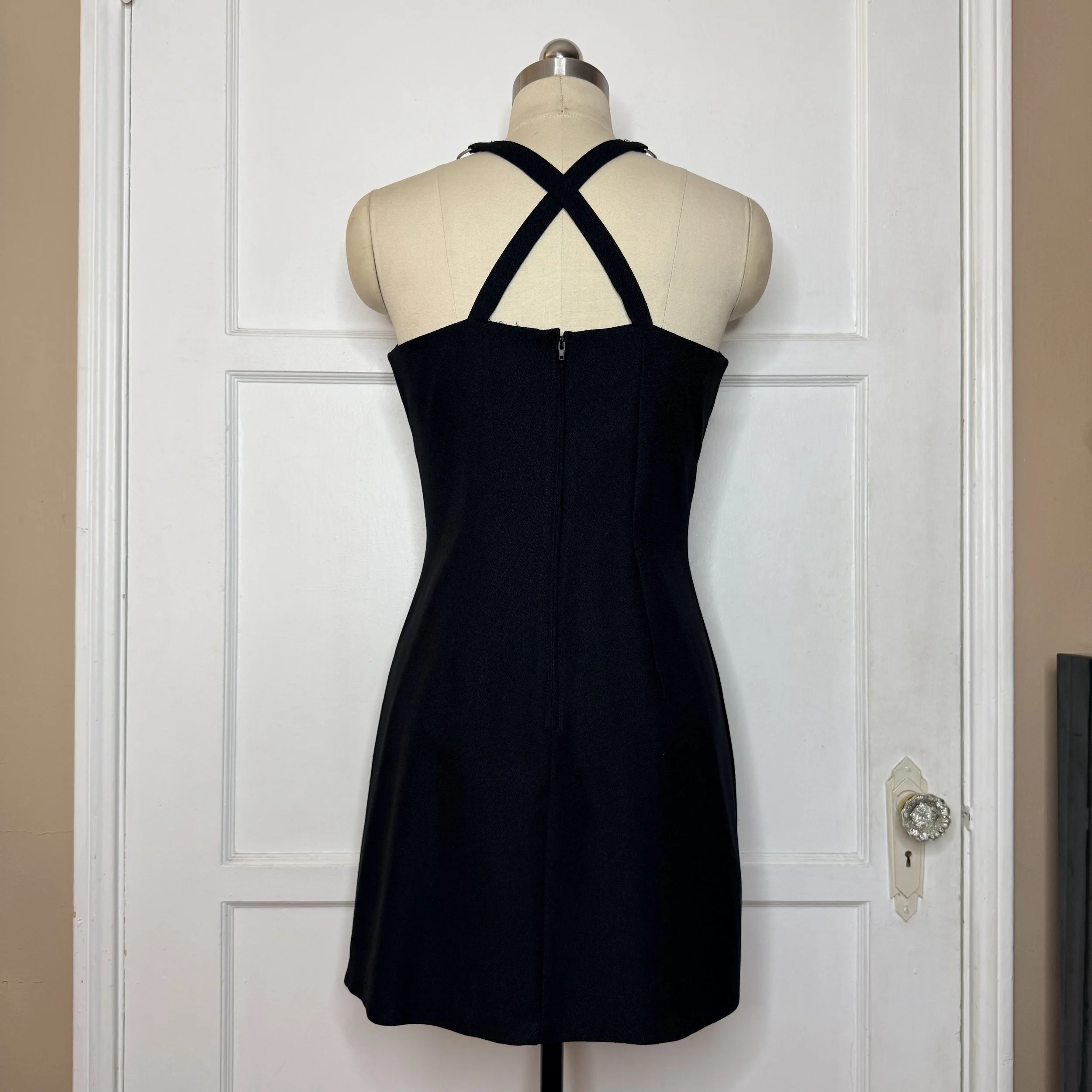 prettygoodblackminidress4.jpg