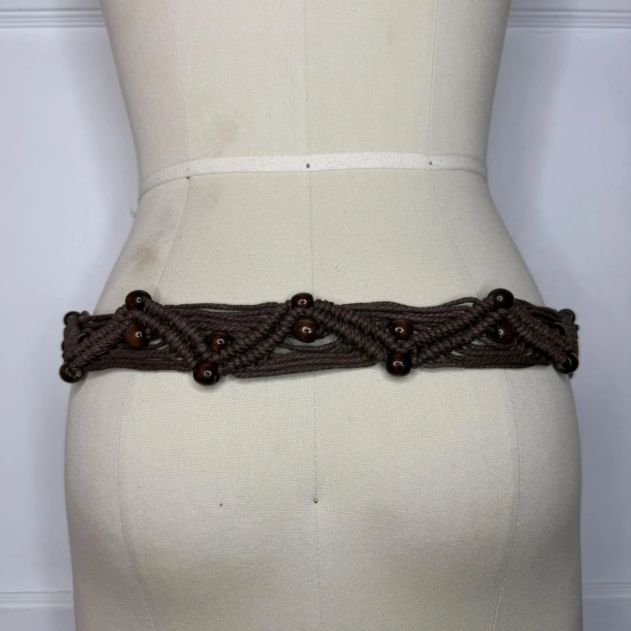 brownmacramebelt3.JPG