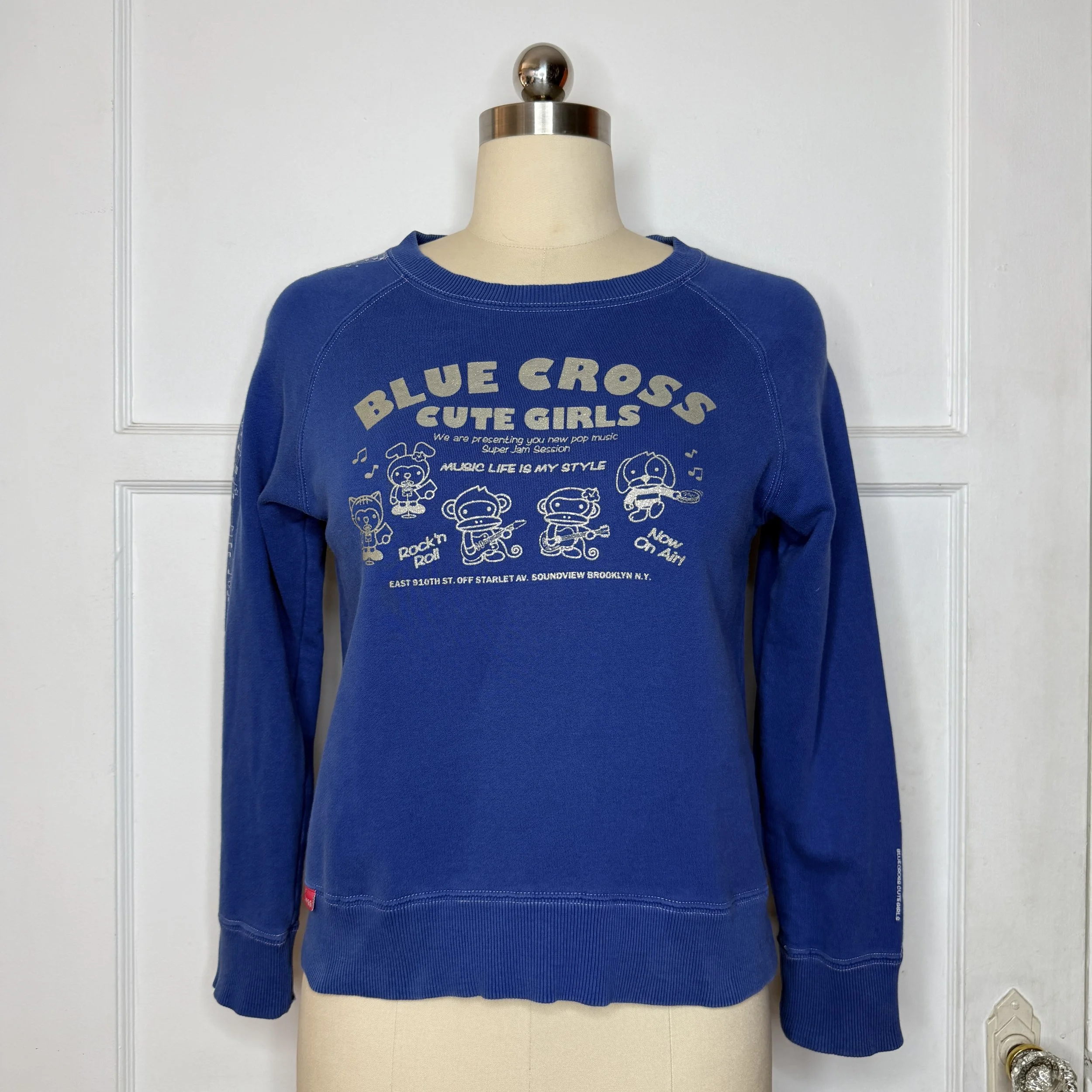 bluecrosssweatshirt1.jpg