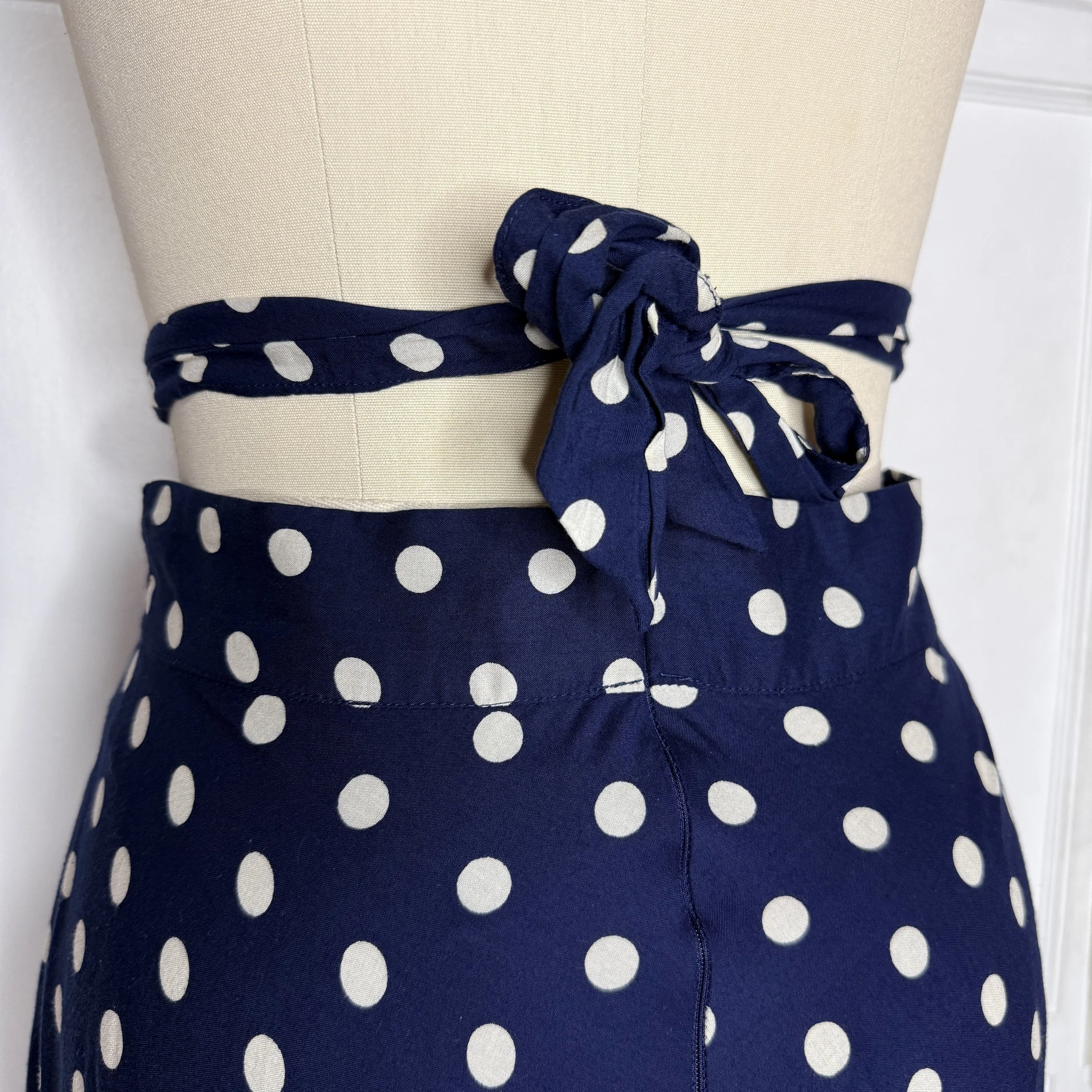 porridgepolkadotmidiskirt6.jpg