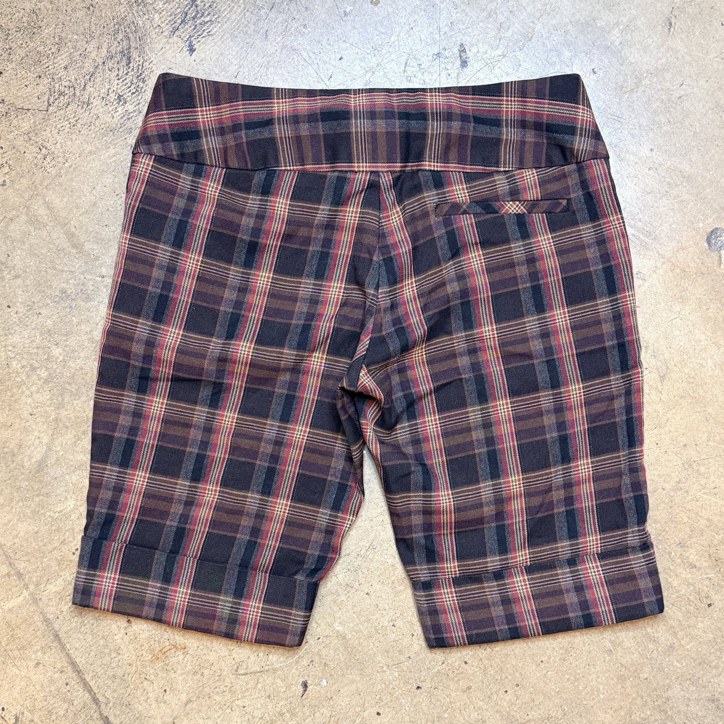 3bbrowngreyplaidshorts4.jpg