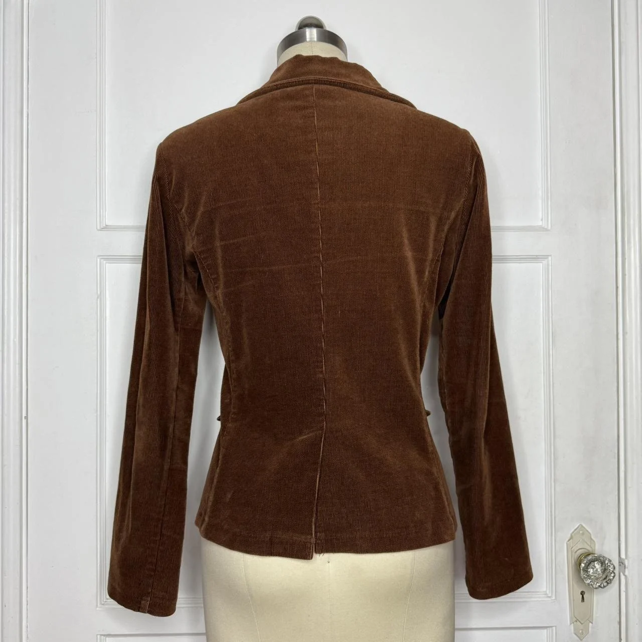 noapptnecessarybrownblazer4.JPG