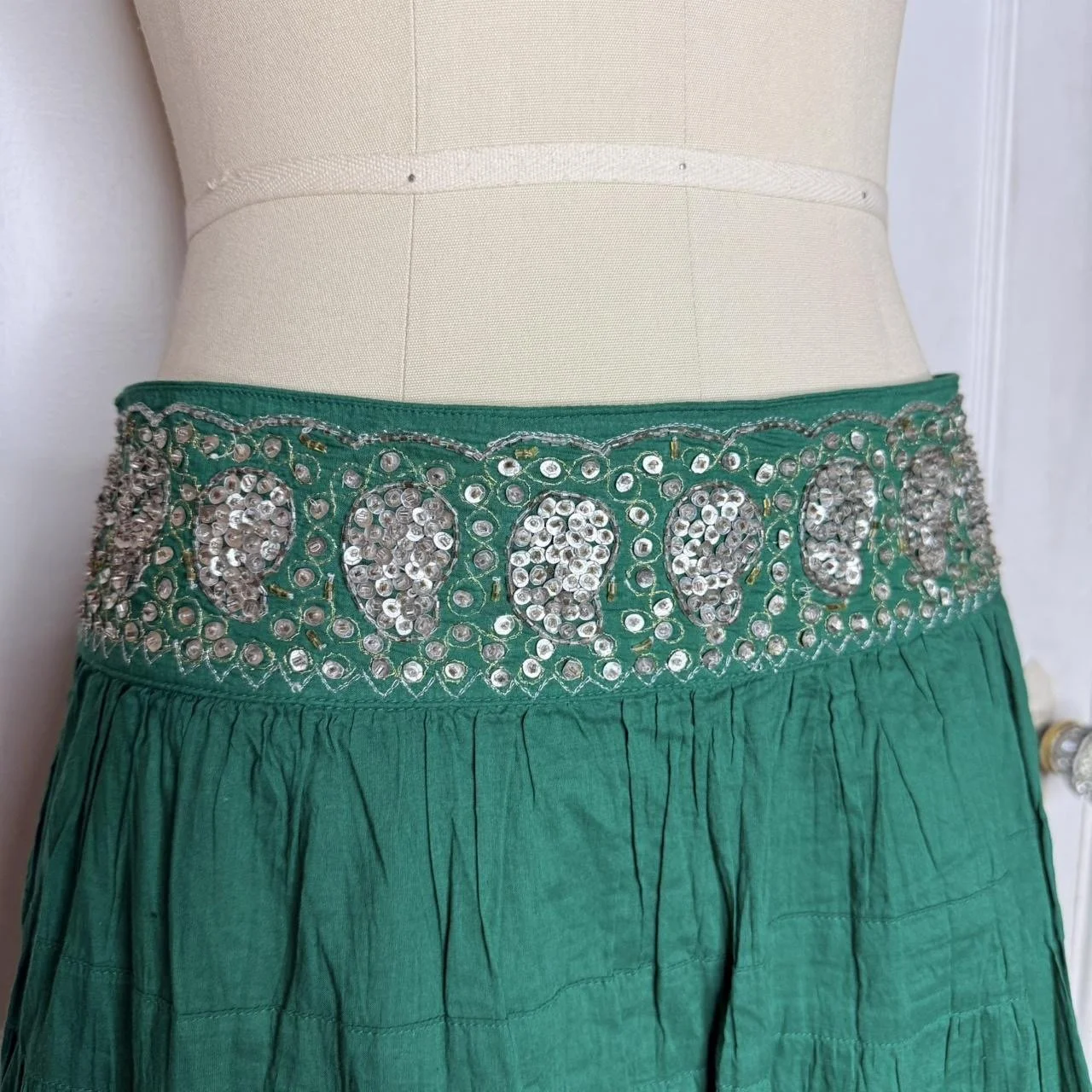 bcbggreenfairymidiskirt2.JPG