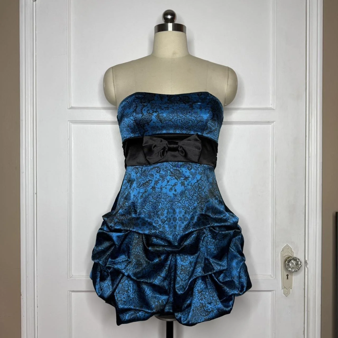 rubyroxbluelaceprintdress1.JPG