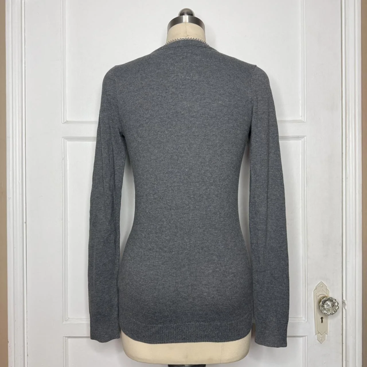 hollistergreycardigan4.JPG