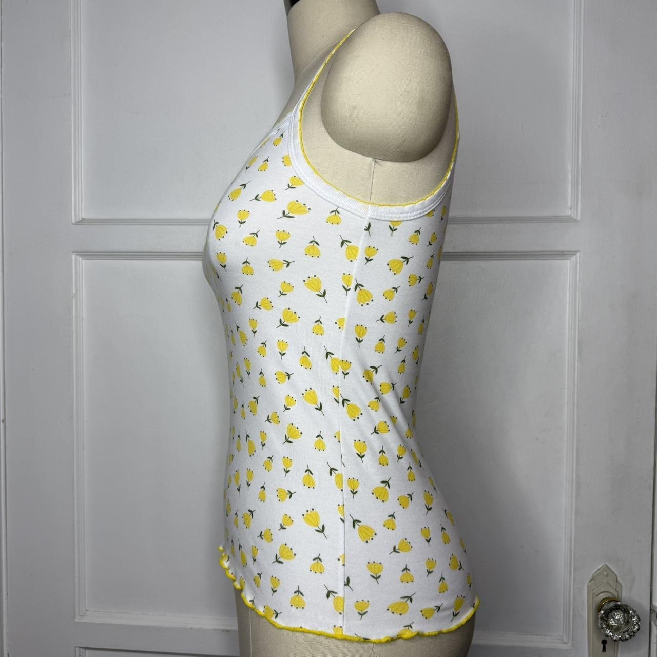 yellowtulipcami3.JPG