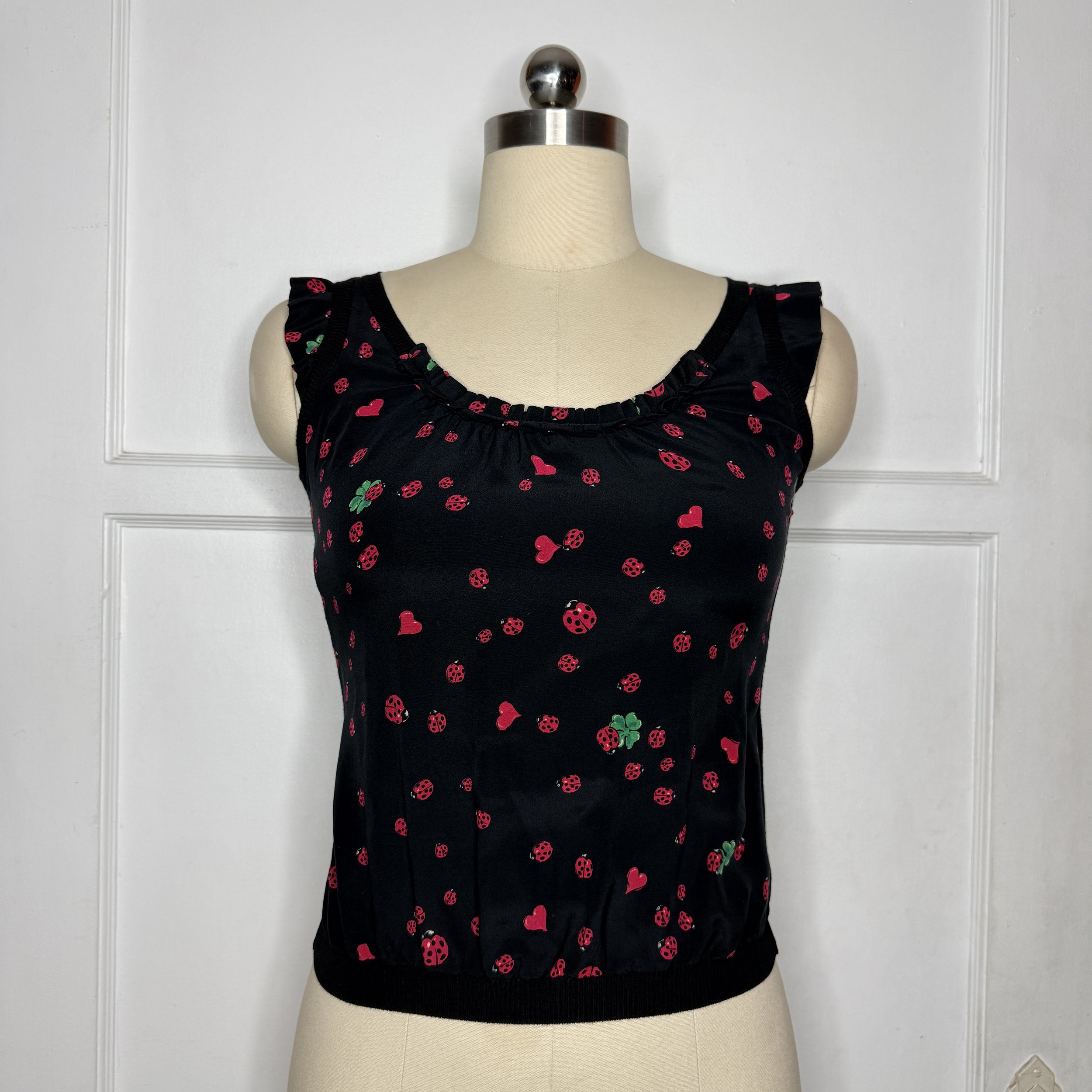 moschinoladybugtop1.jpg