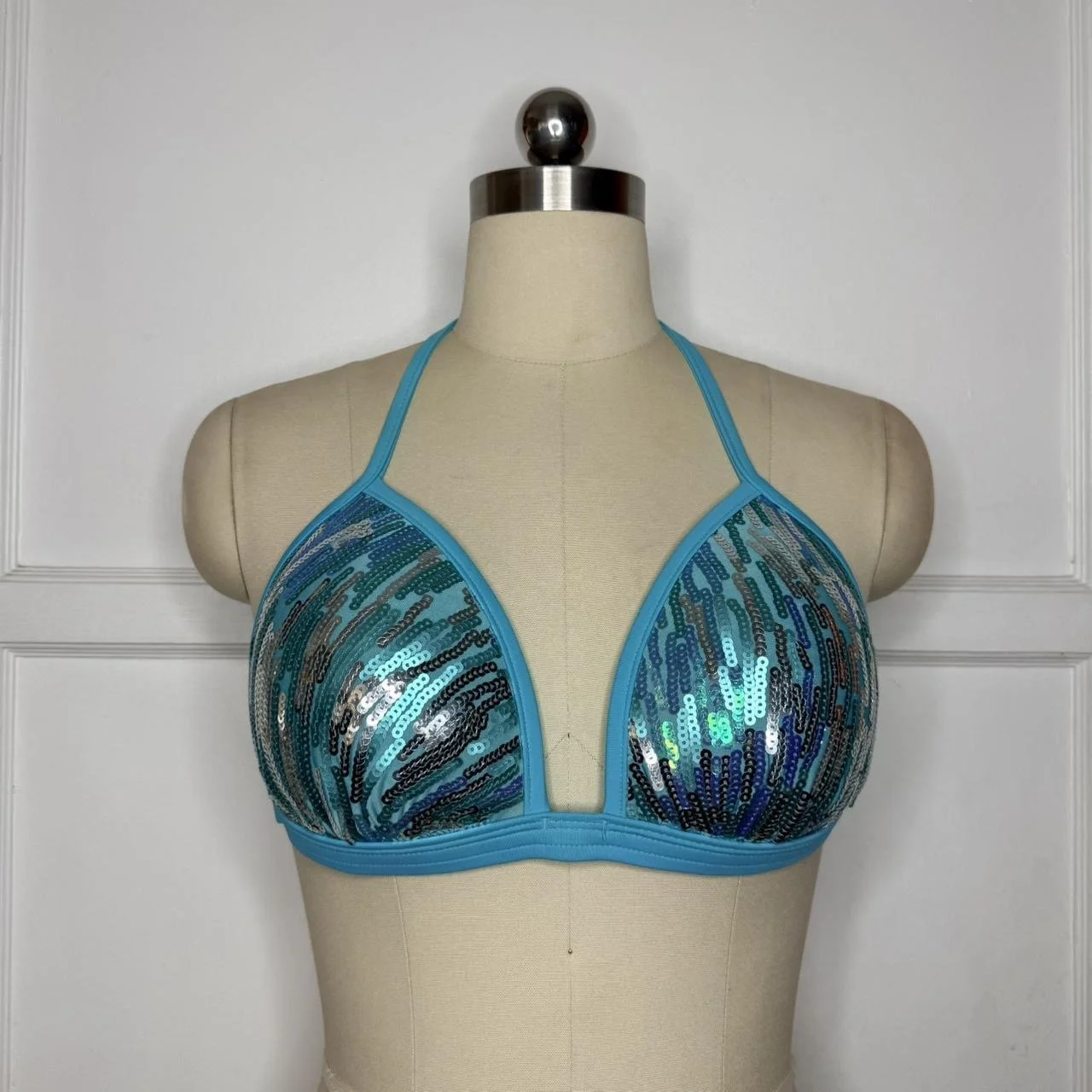 venusbluesequinbikinitop1.JPG