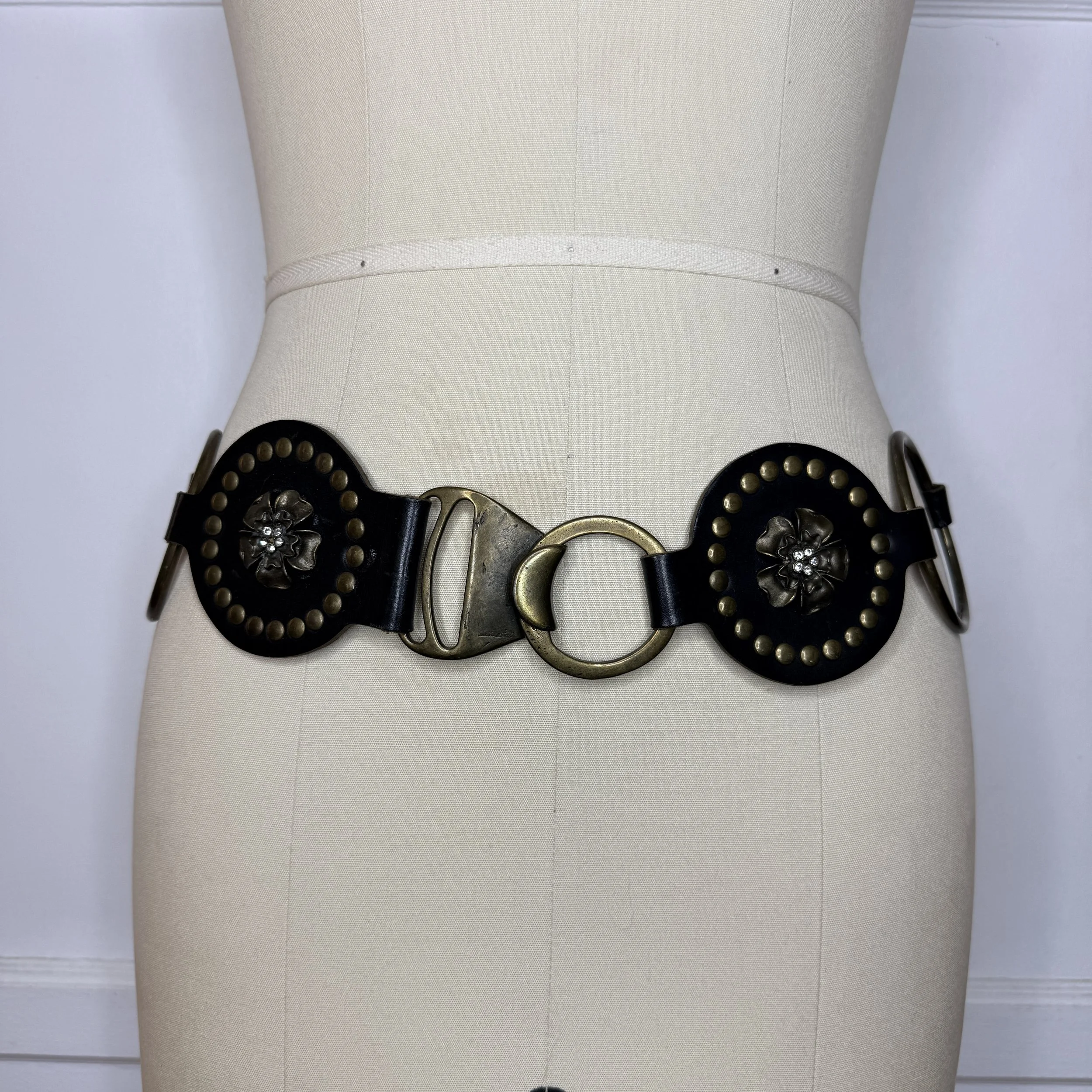 morganmedallionringbelt1.jpg