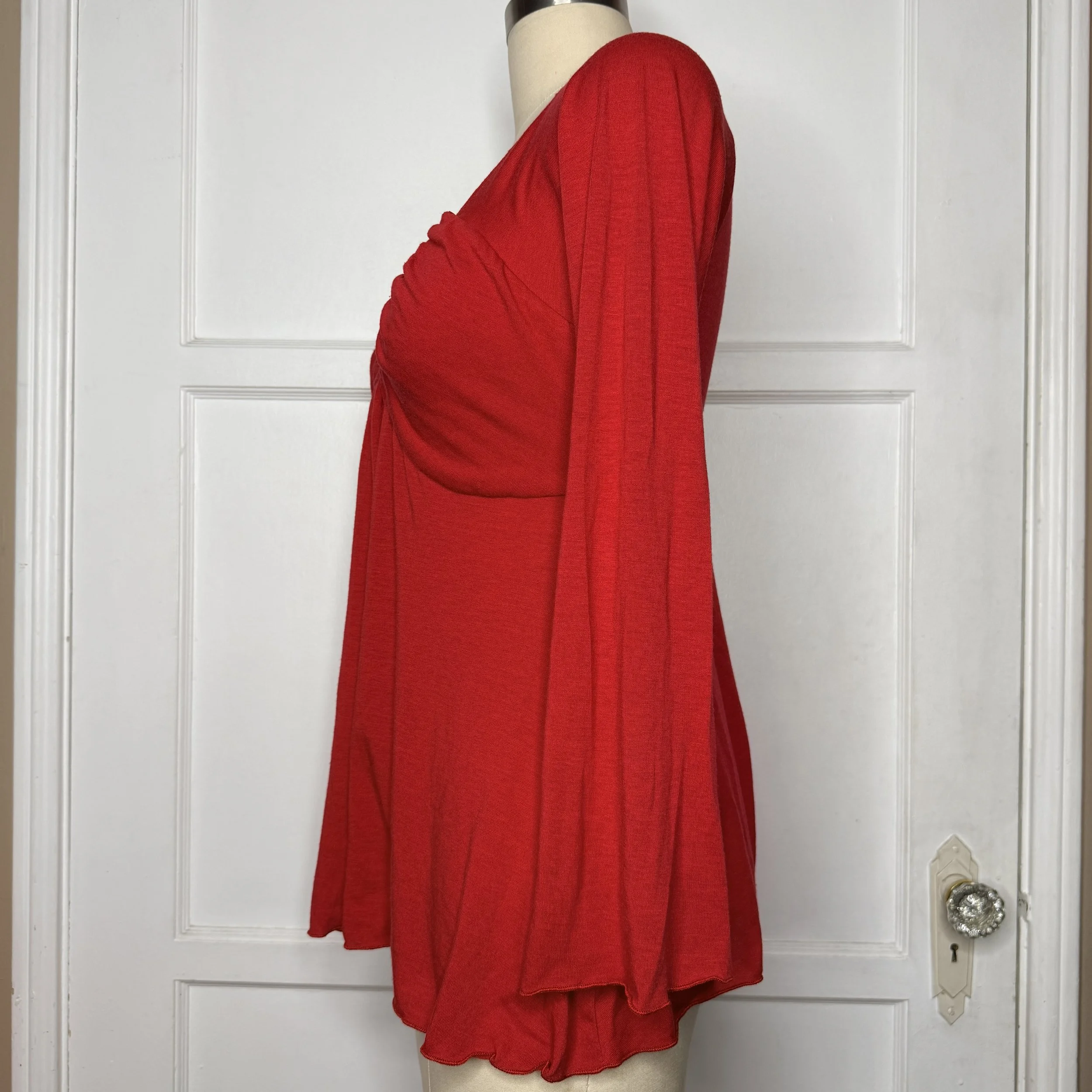 fredericksredflaresleevetee4.jpg