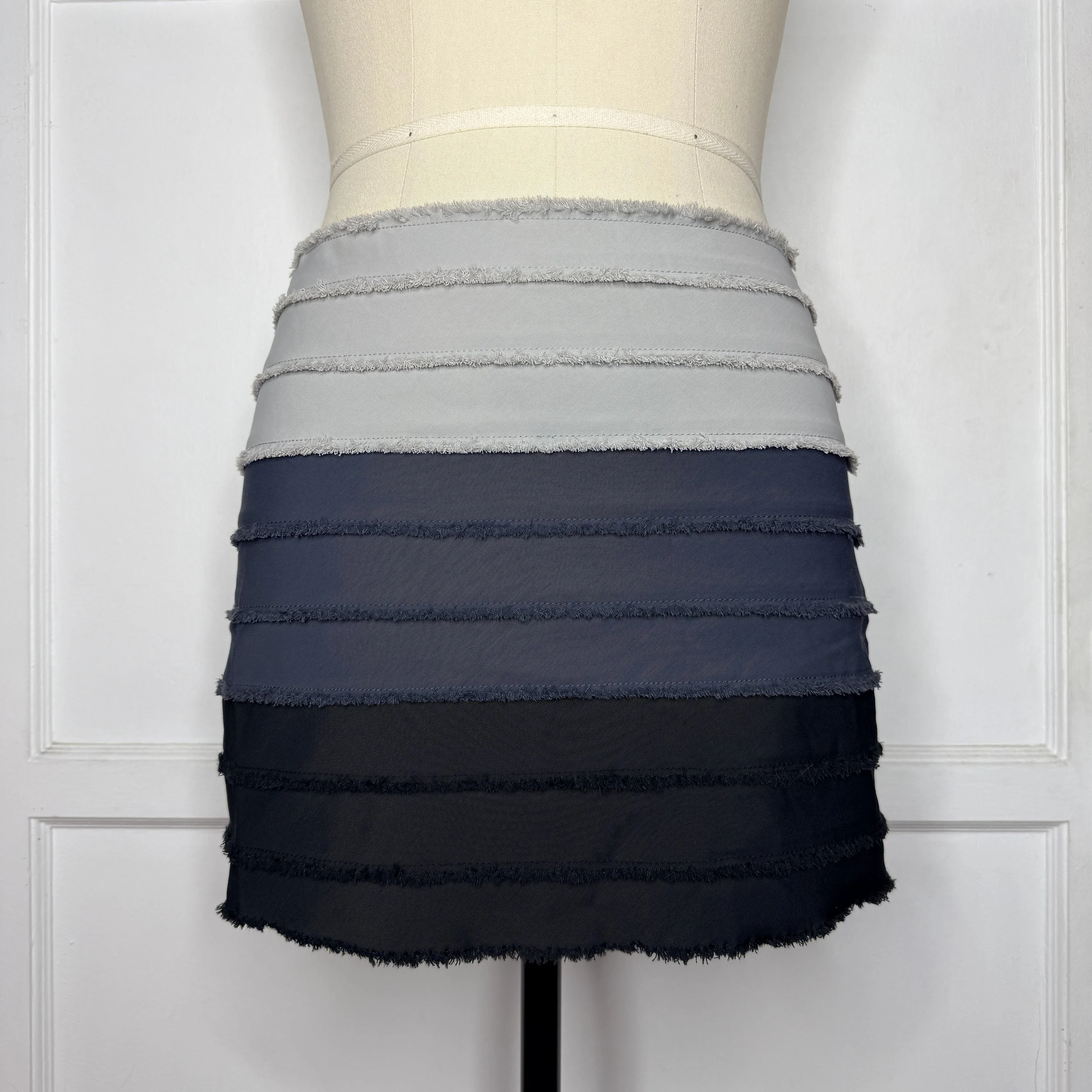 bebegreygradientskirt1.jpg