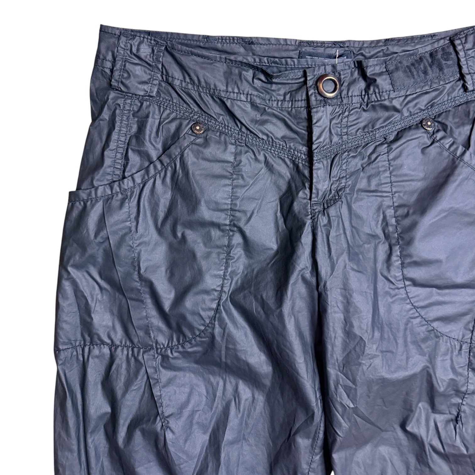 ikksblacknyloncapris2.JPG
