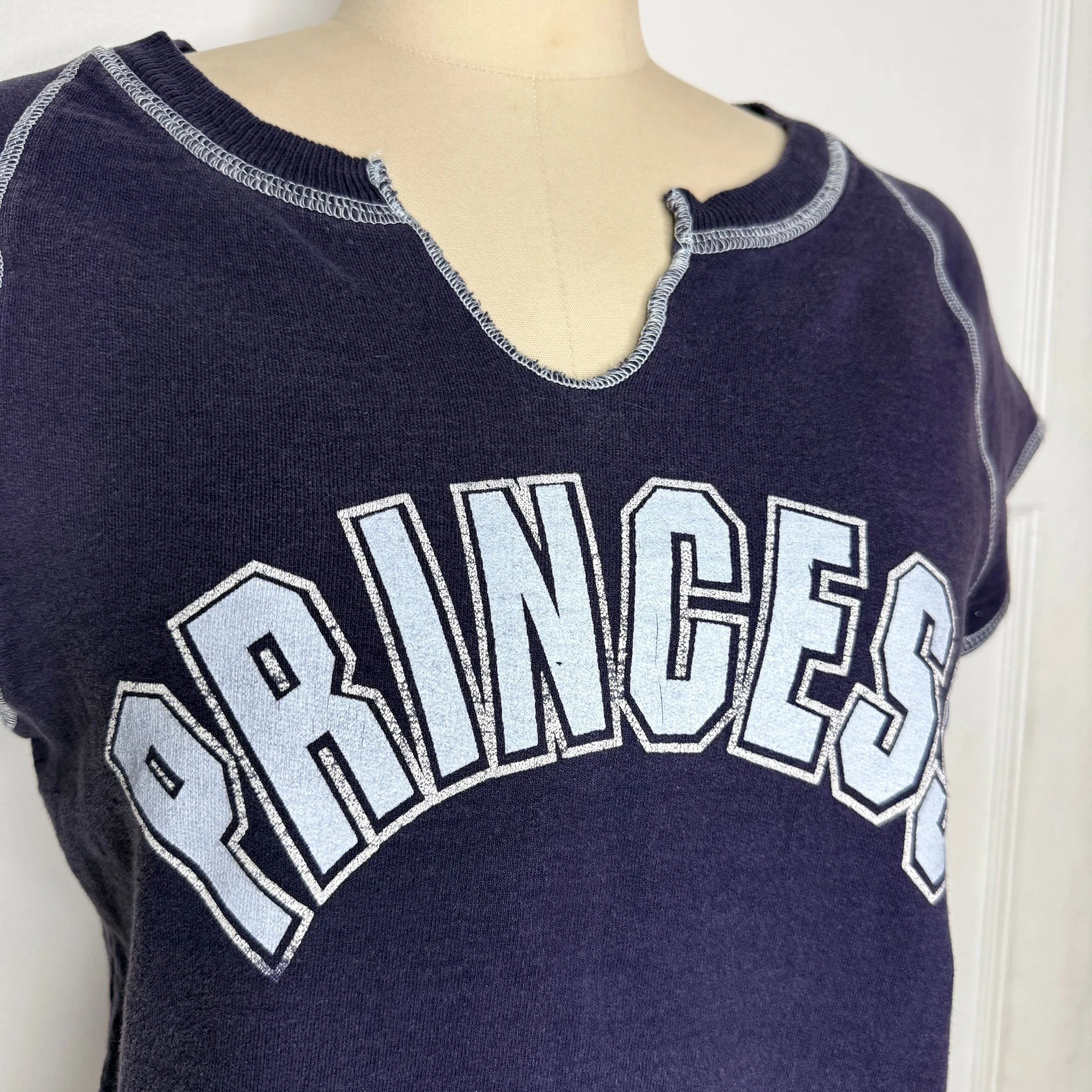 bckrayzieprincesssweatshirt2.jpg