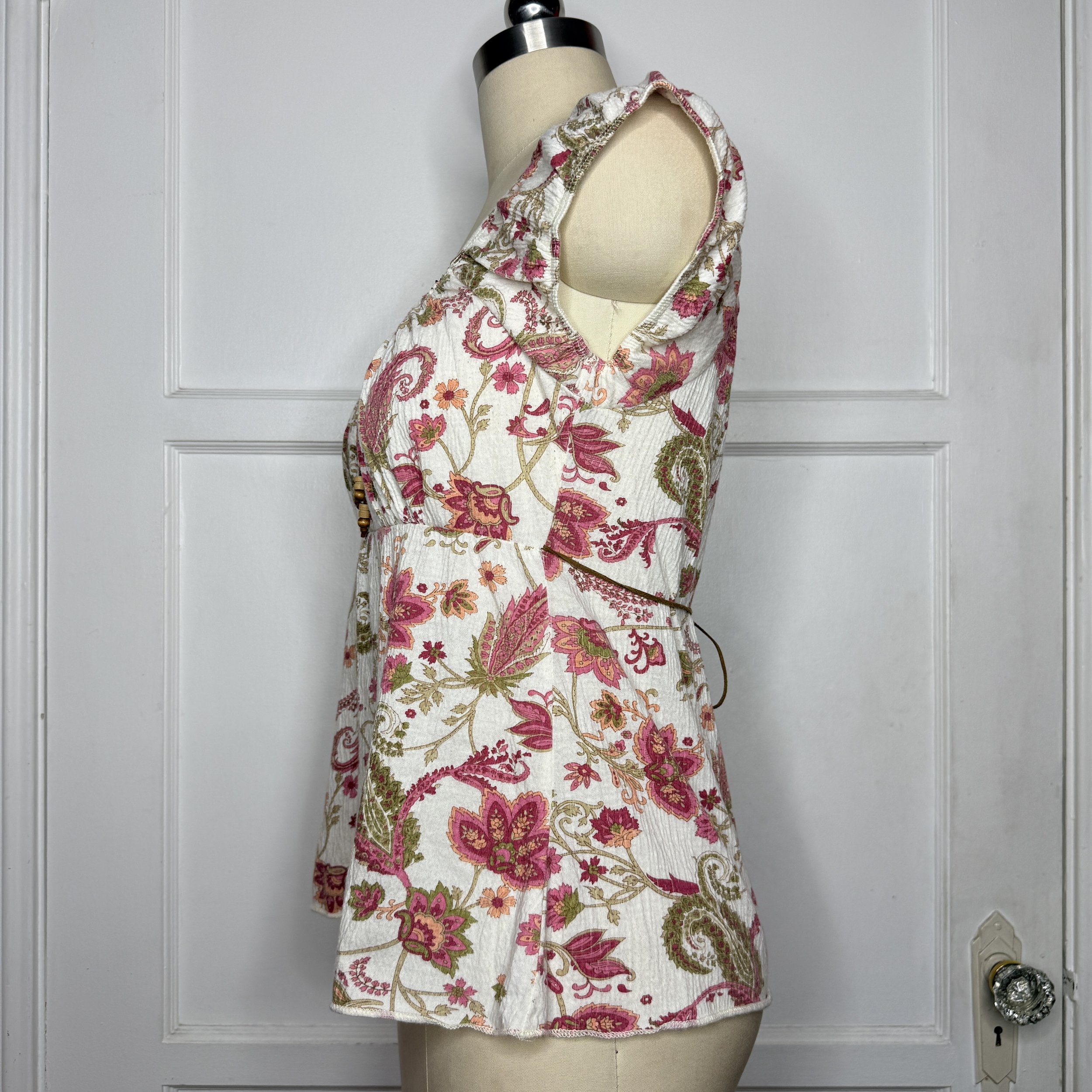 selfesteemwhitefloraltop3.jpg