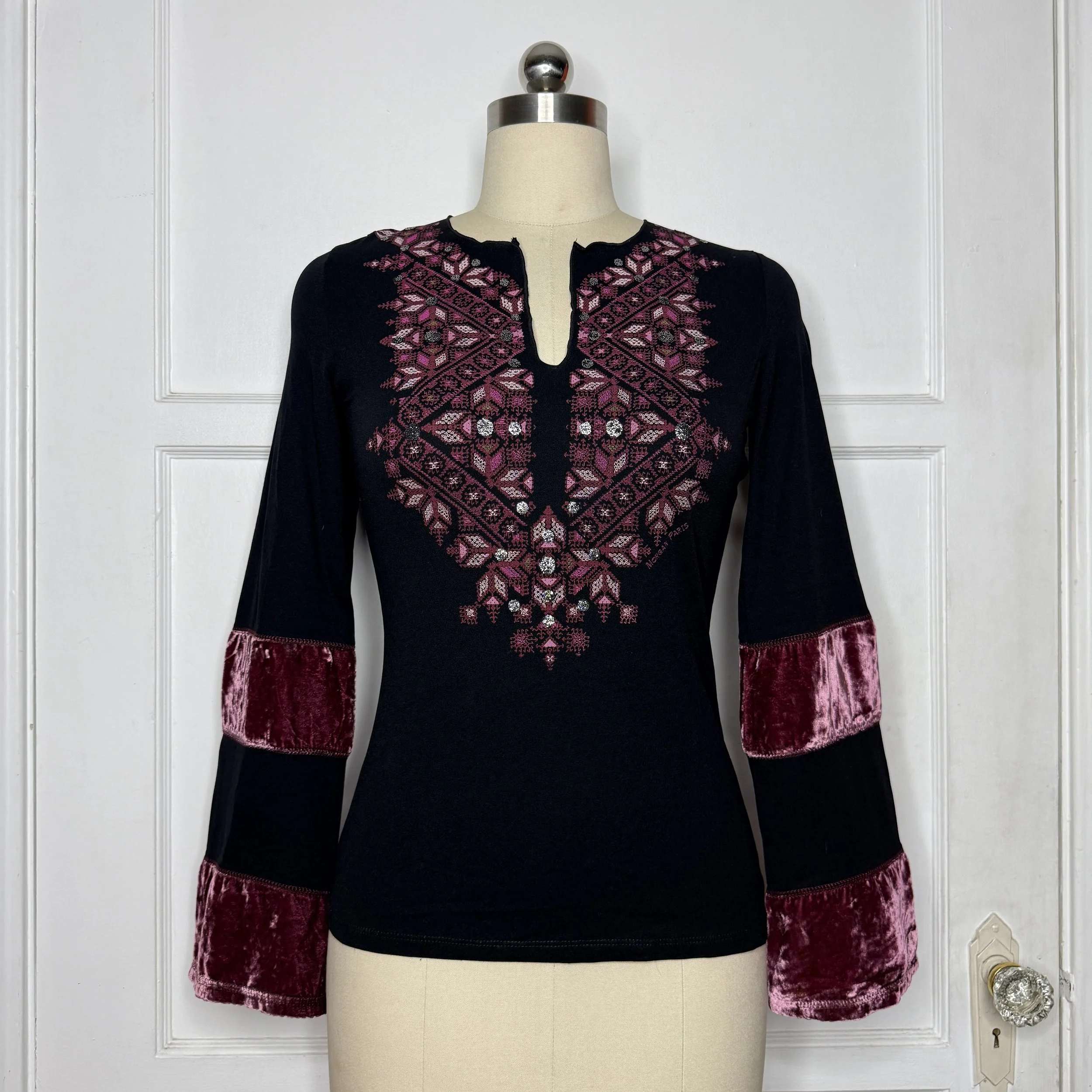 morganvelvetstripesleevetop1.jpg