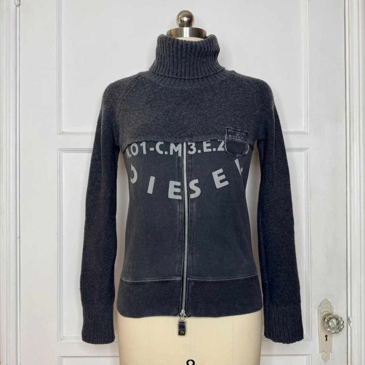 dieselgreyturtlenecksweater1.JPG