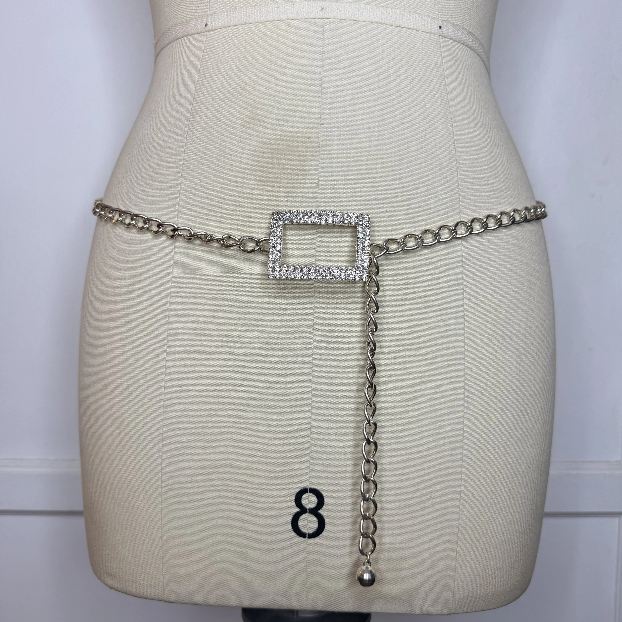 rhinestonebucklechainbelt1.jpg