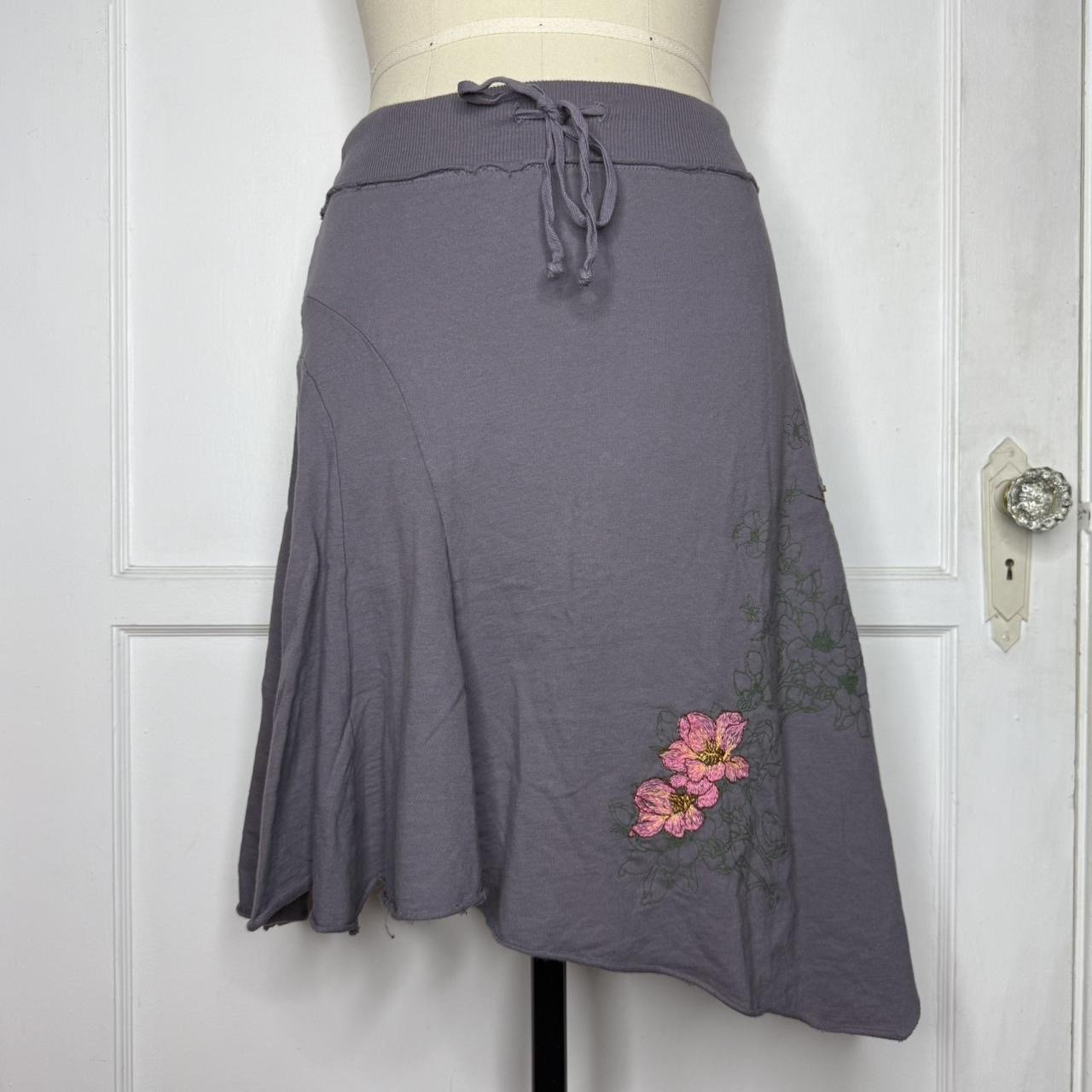 picassostylegreymidiskirt1.JPG