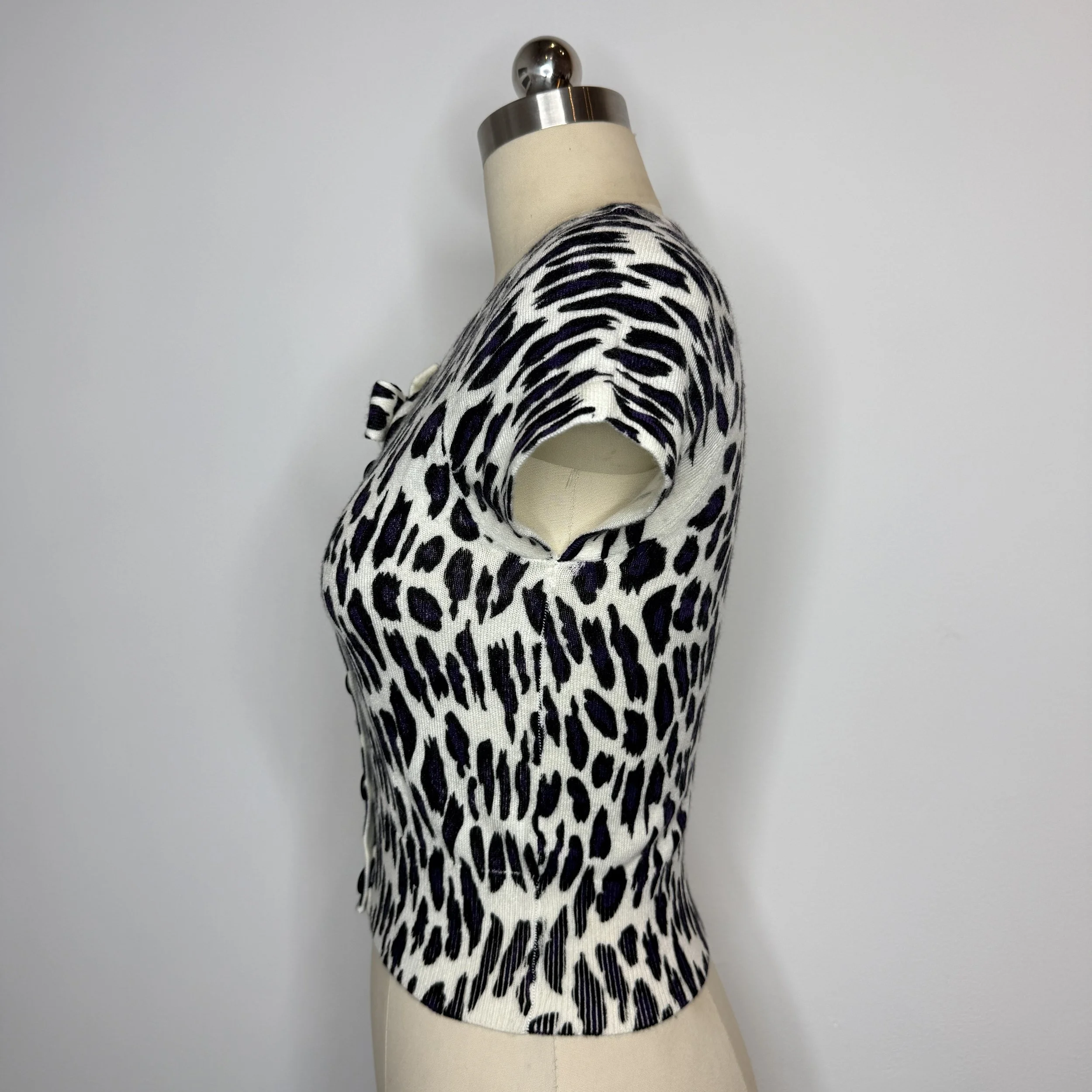 charlotterussepurpleleopardcardigan3.jpg