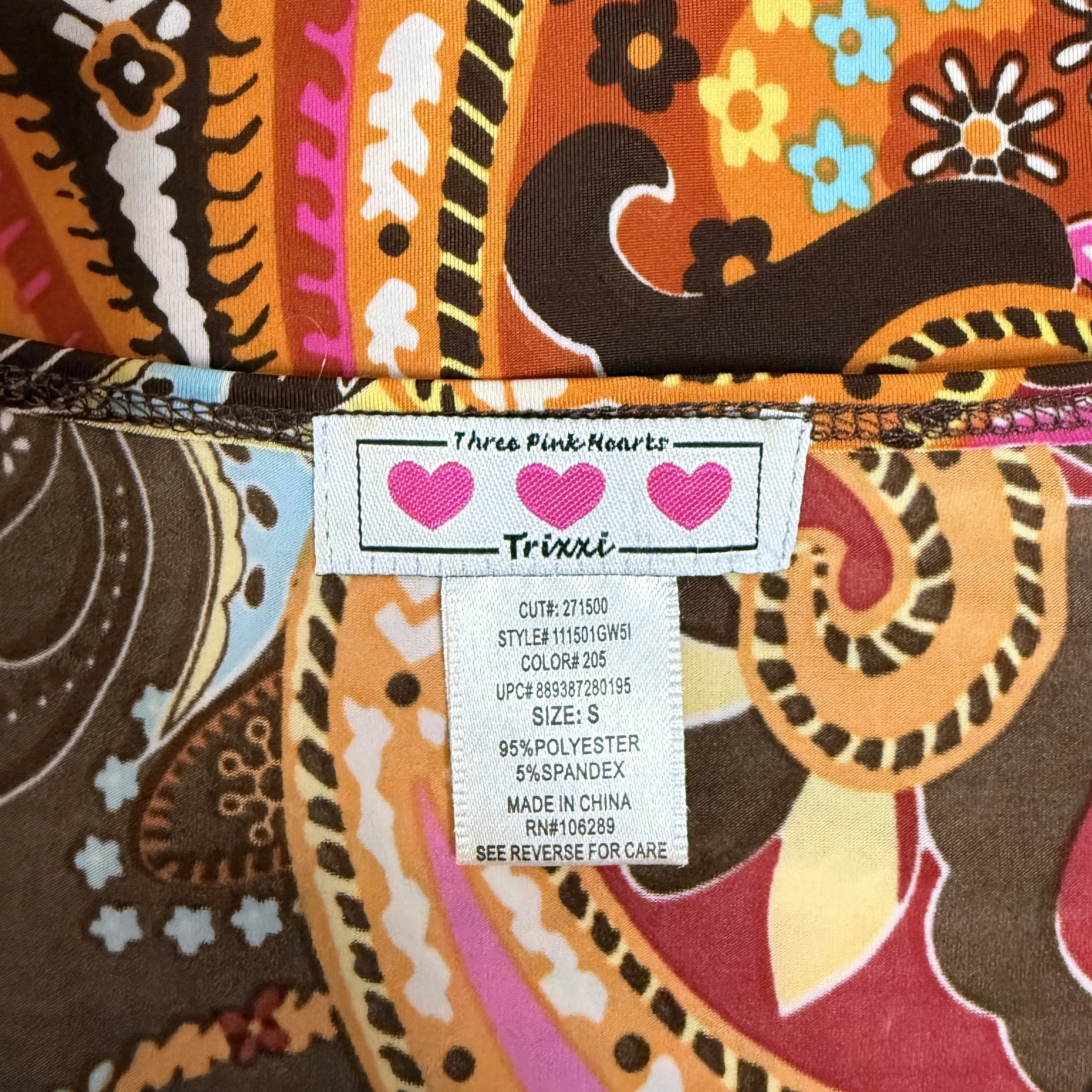 trixxipaisleybuttontop5.jpg