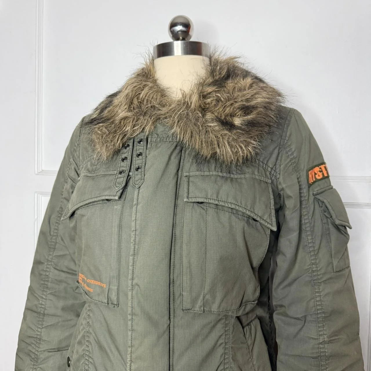 hystericgreenparka2.JPG