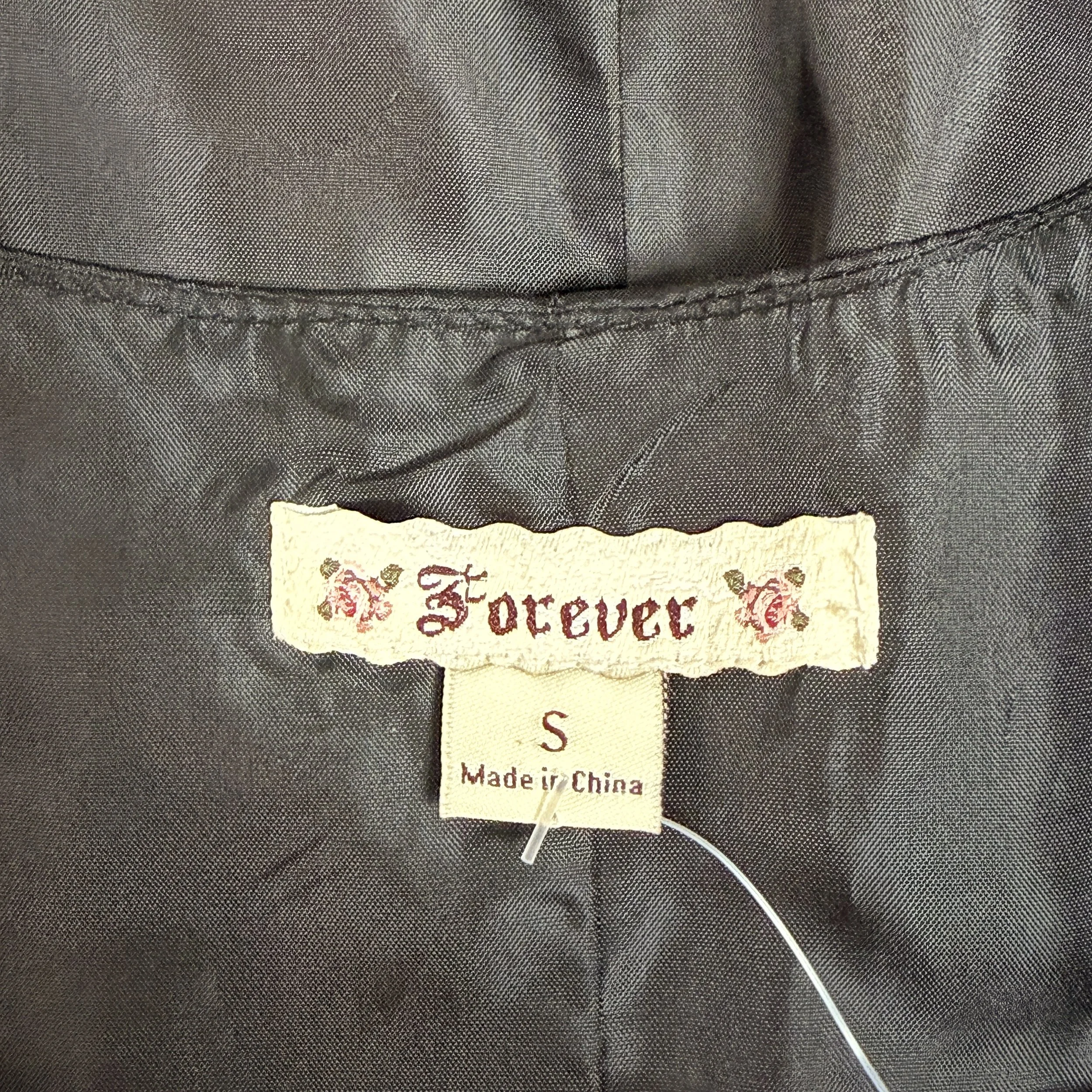 f21blackvest5.jpg