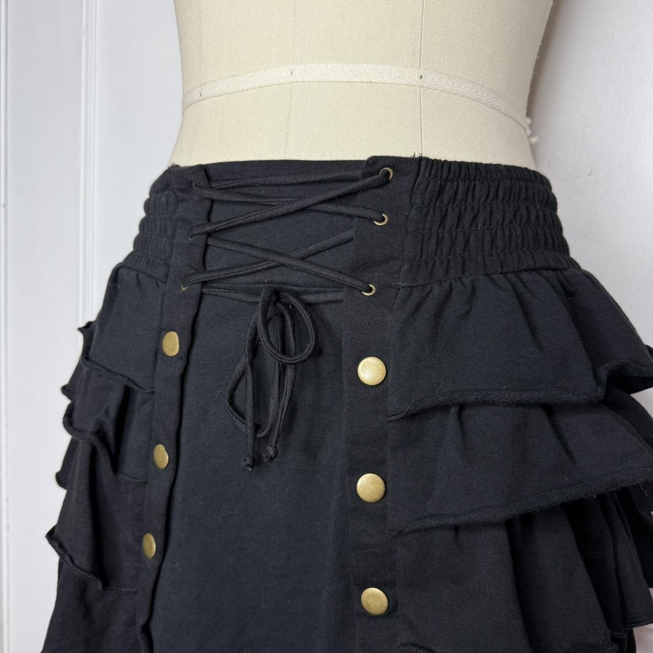 sweetloveblackruffleskirt2.JPG