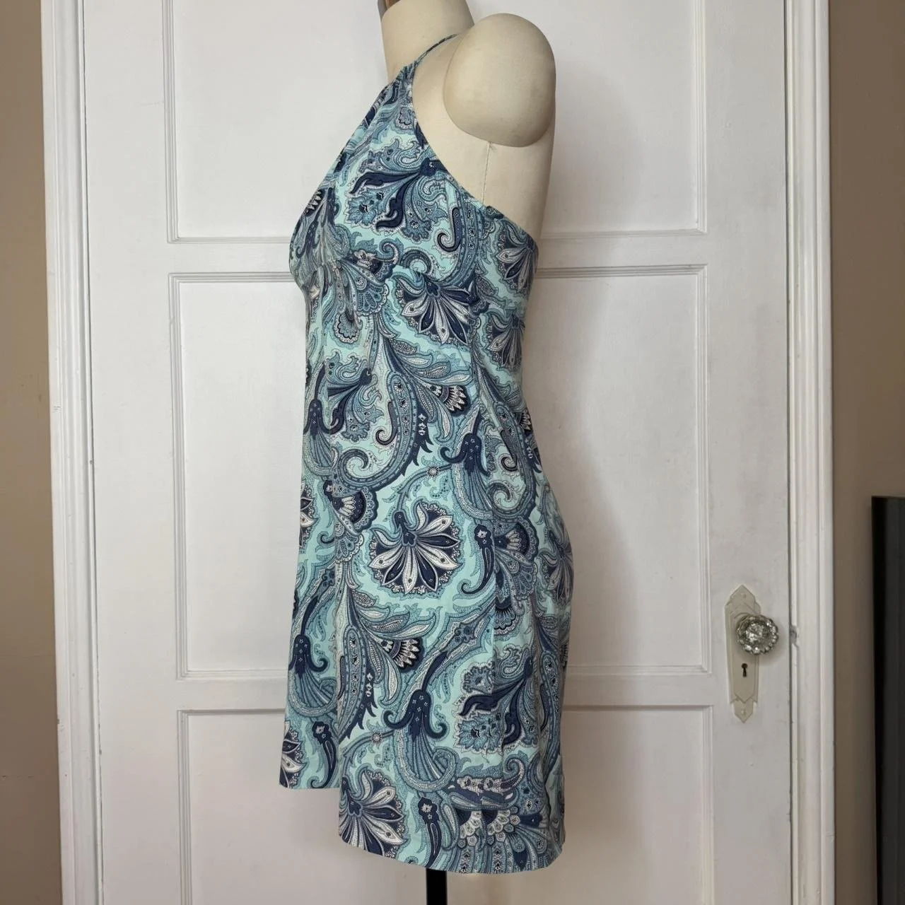 rampagebluefloraldress3.JPG