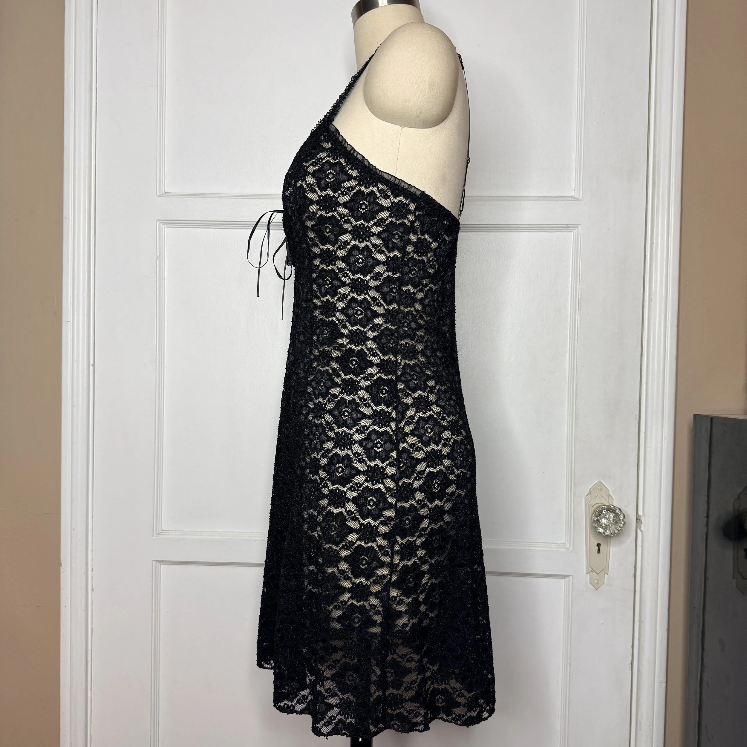 blacklaceslipdress3.jpg