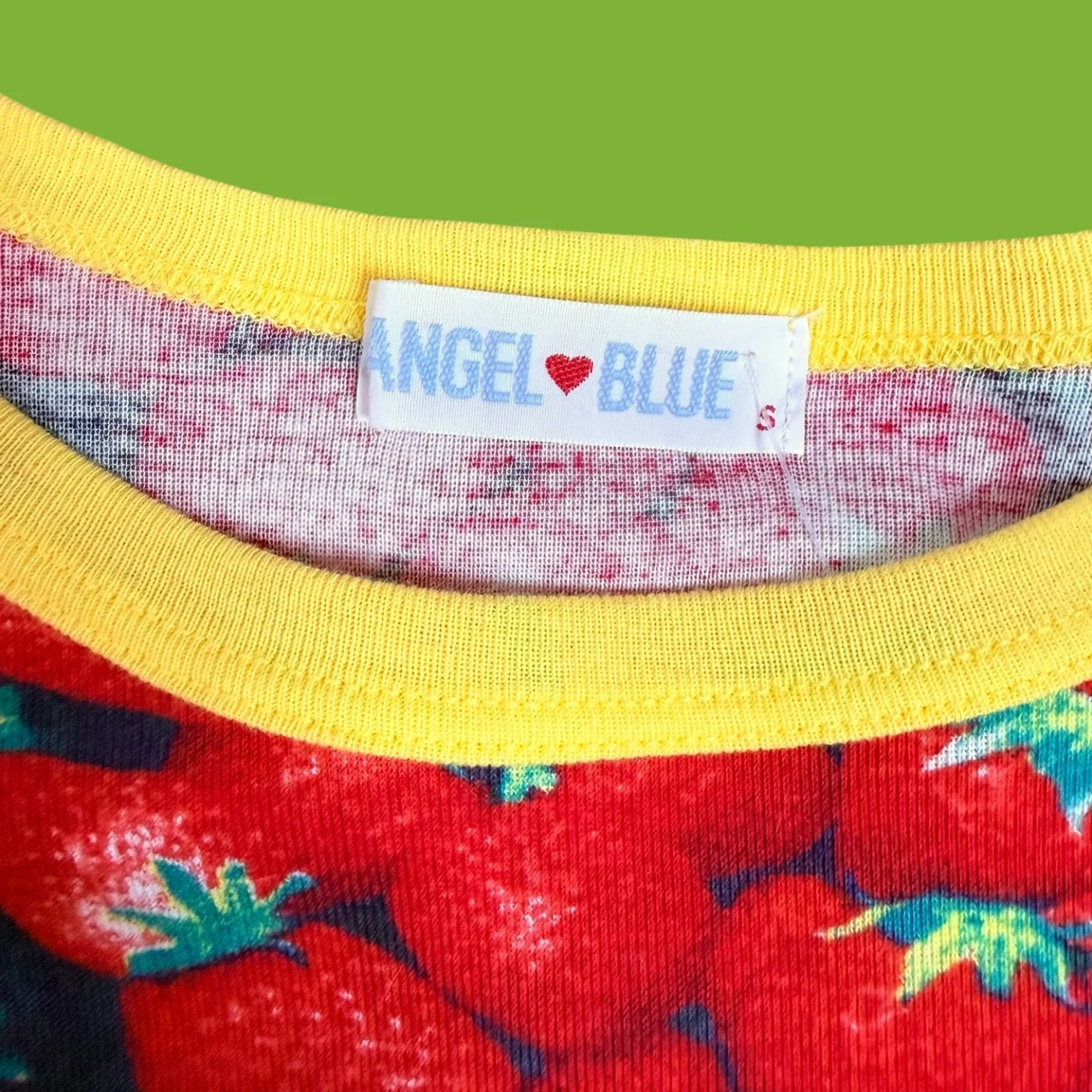 angelbluestrawberrytee3.JPG
