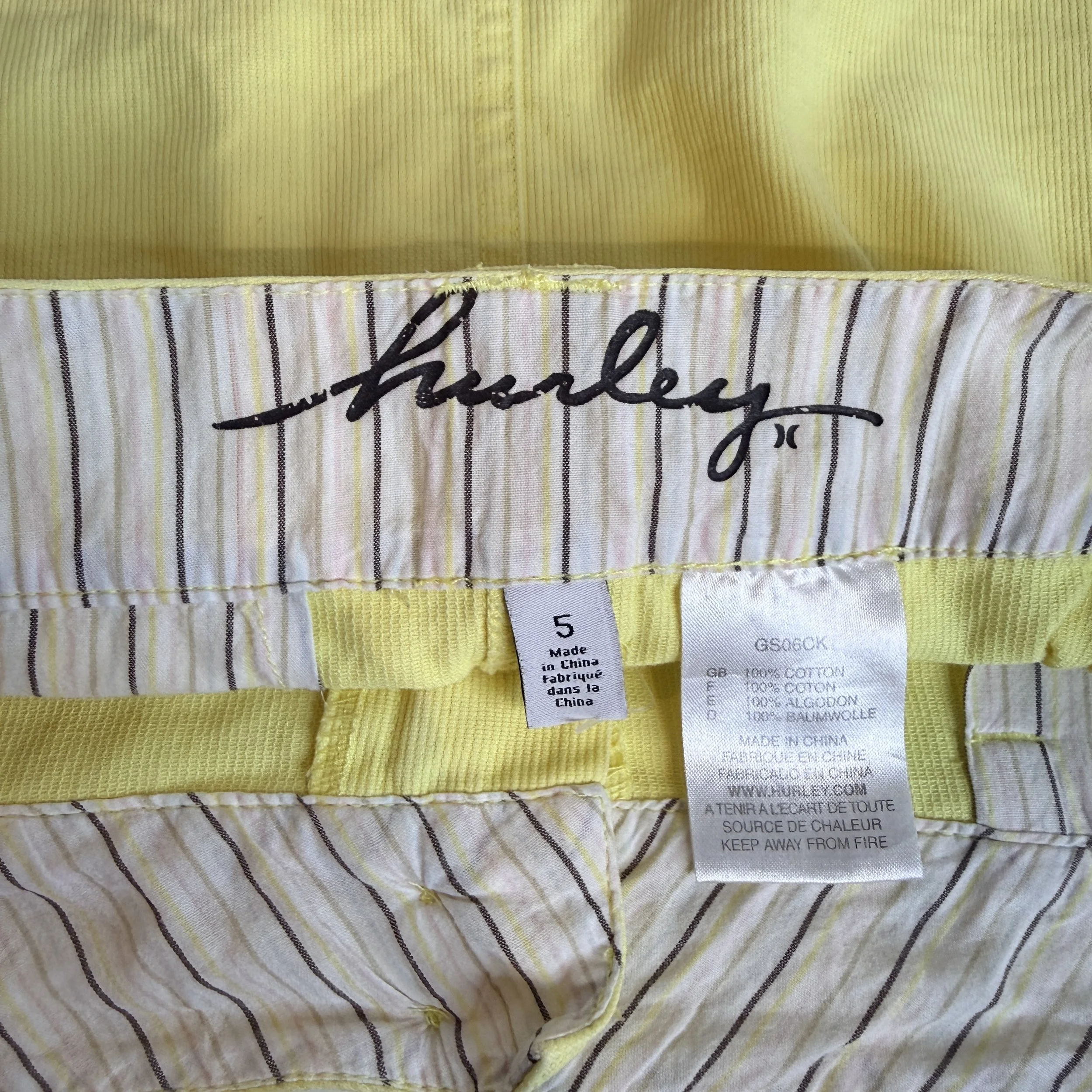 hurleyyellowminiskirt6.jpg