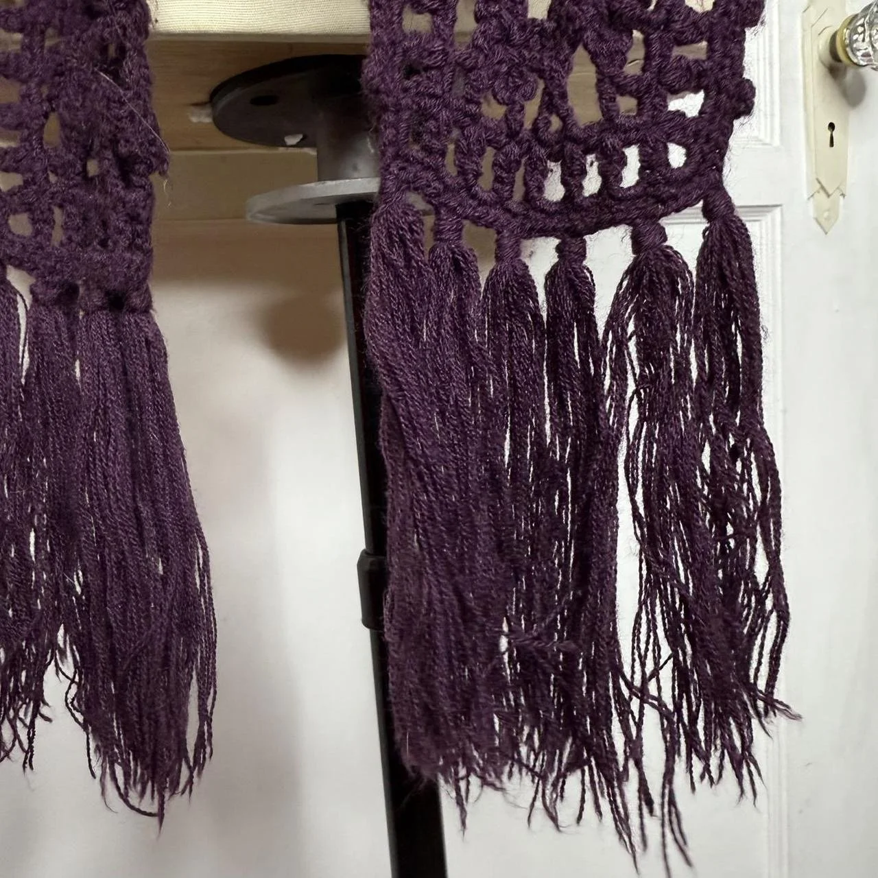 purplecrochetscarf3.JPG