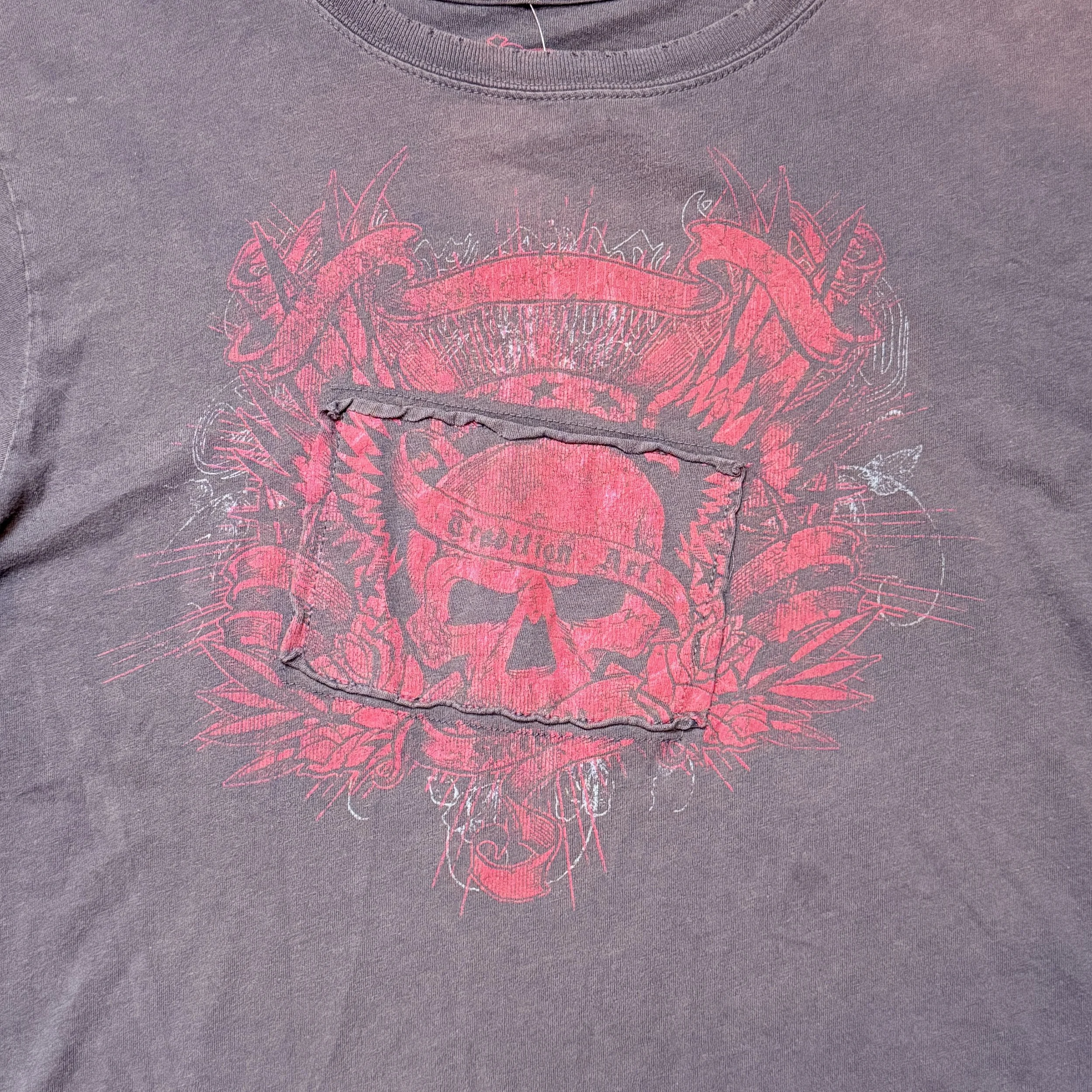 strandedbrownandredskulltee2.jpg