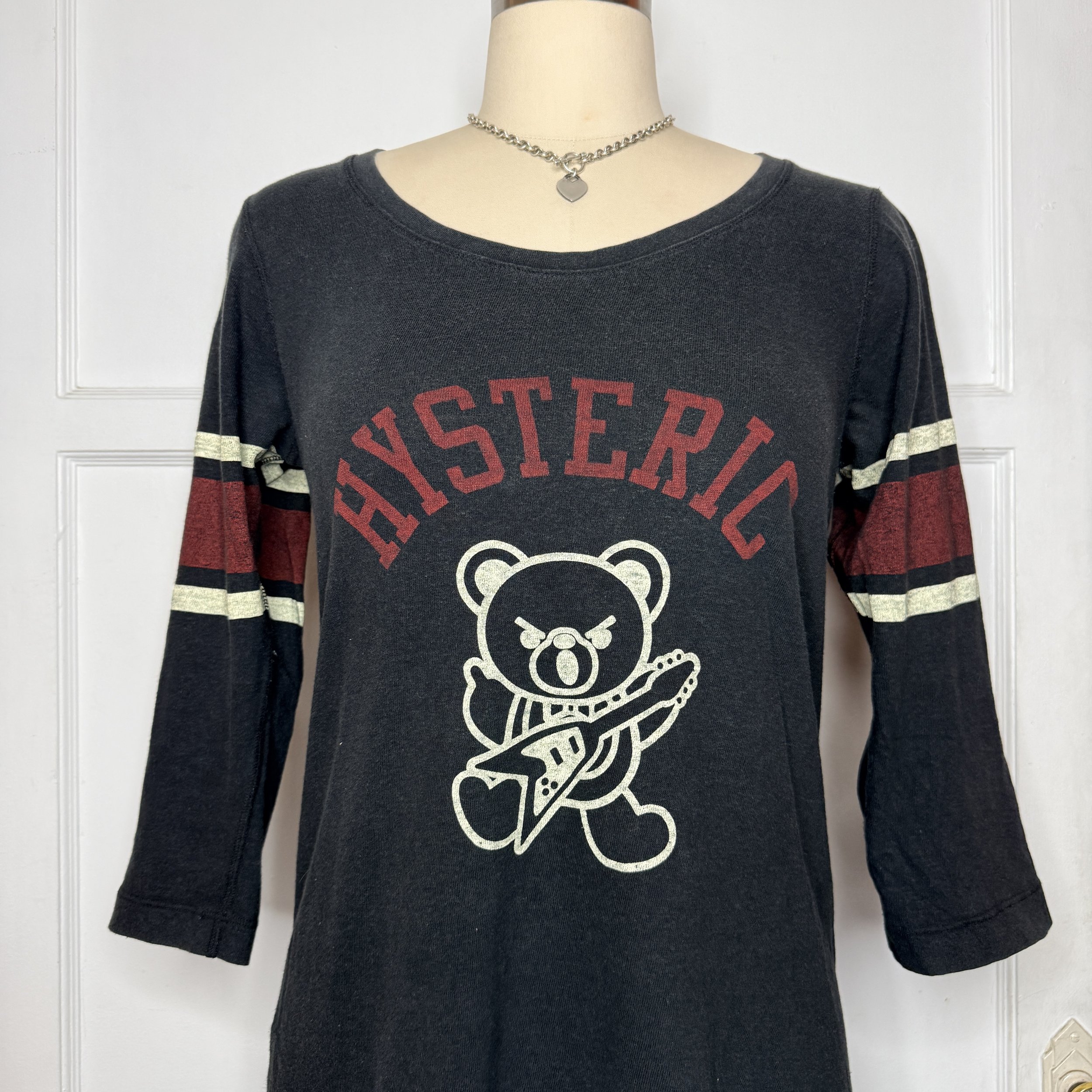 hystericglamourfuckbeardress2.jpg