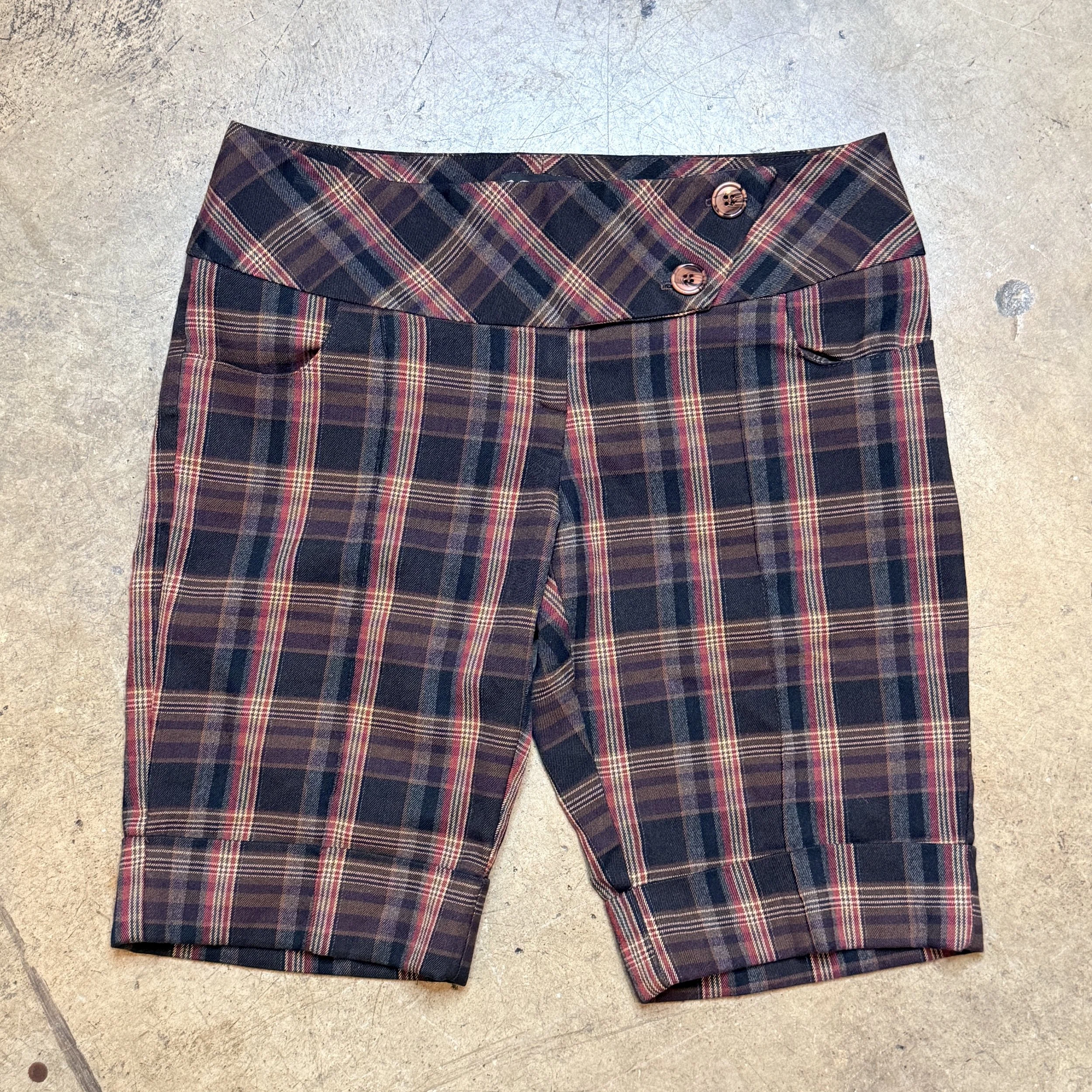 3bbrowngreyplaidshorts1.jpg