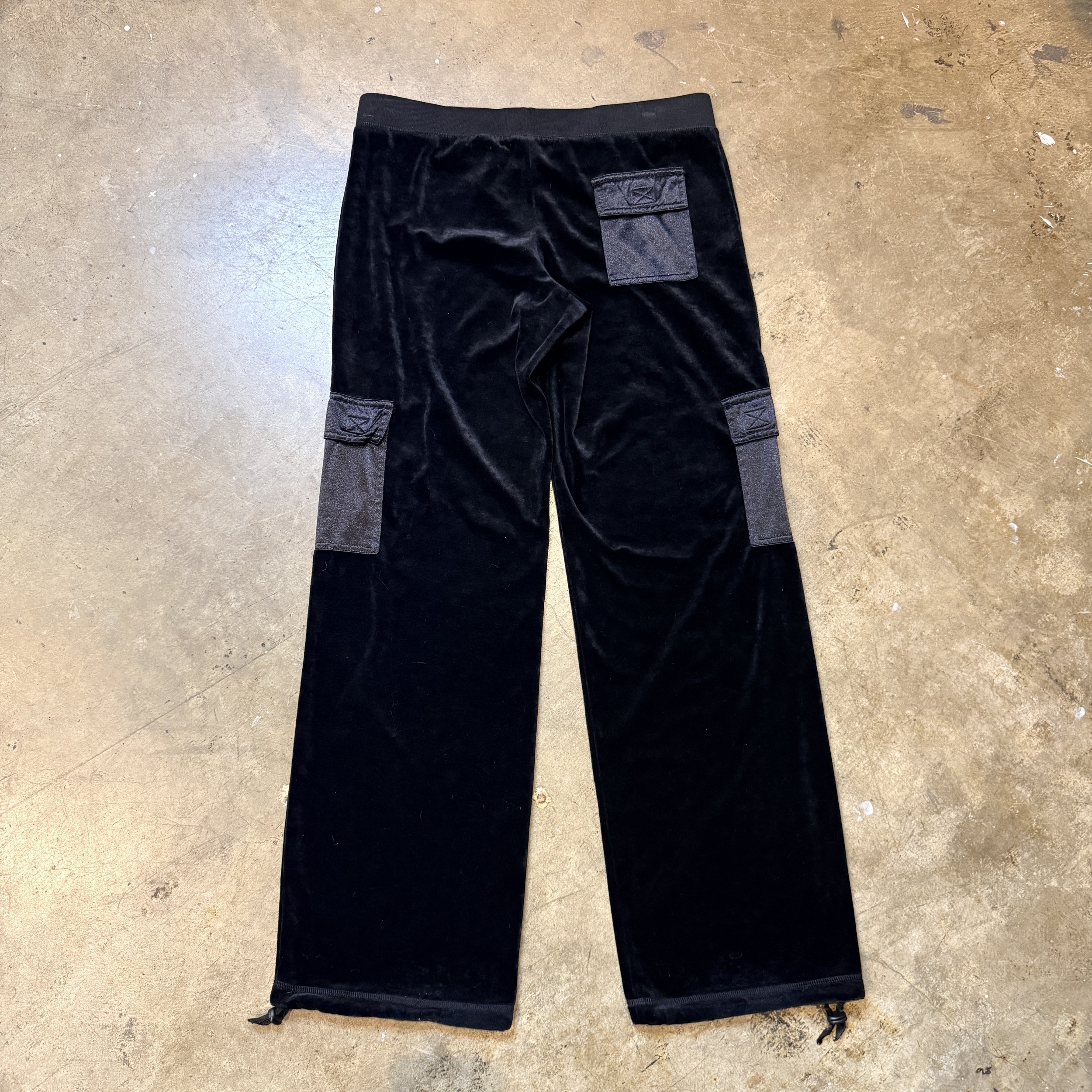 bcbgblackvelourpants4.jpg