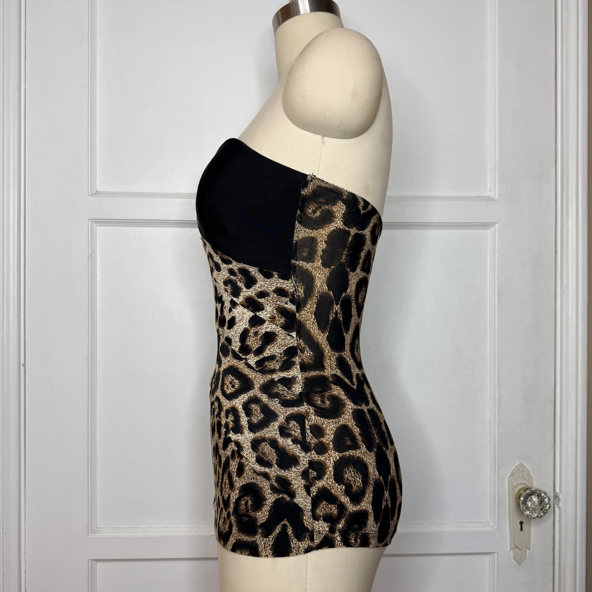 charlotterusseleopardtubetop4.jpg
