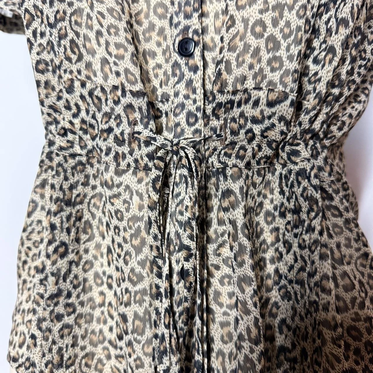 f21sheerleopardblouse3.JPG