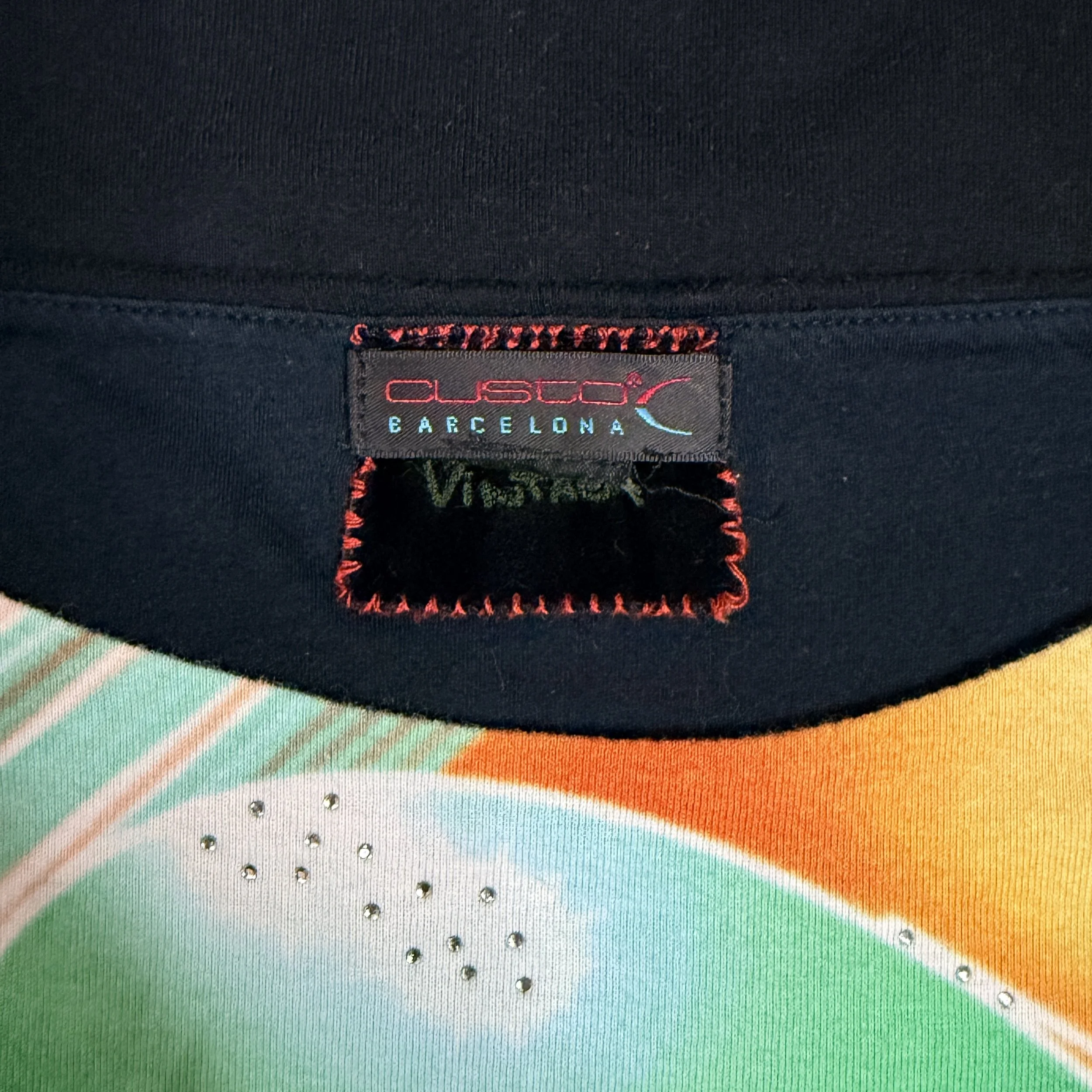 custosunglassgirltank5.jpg