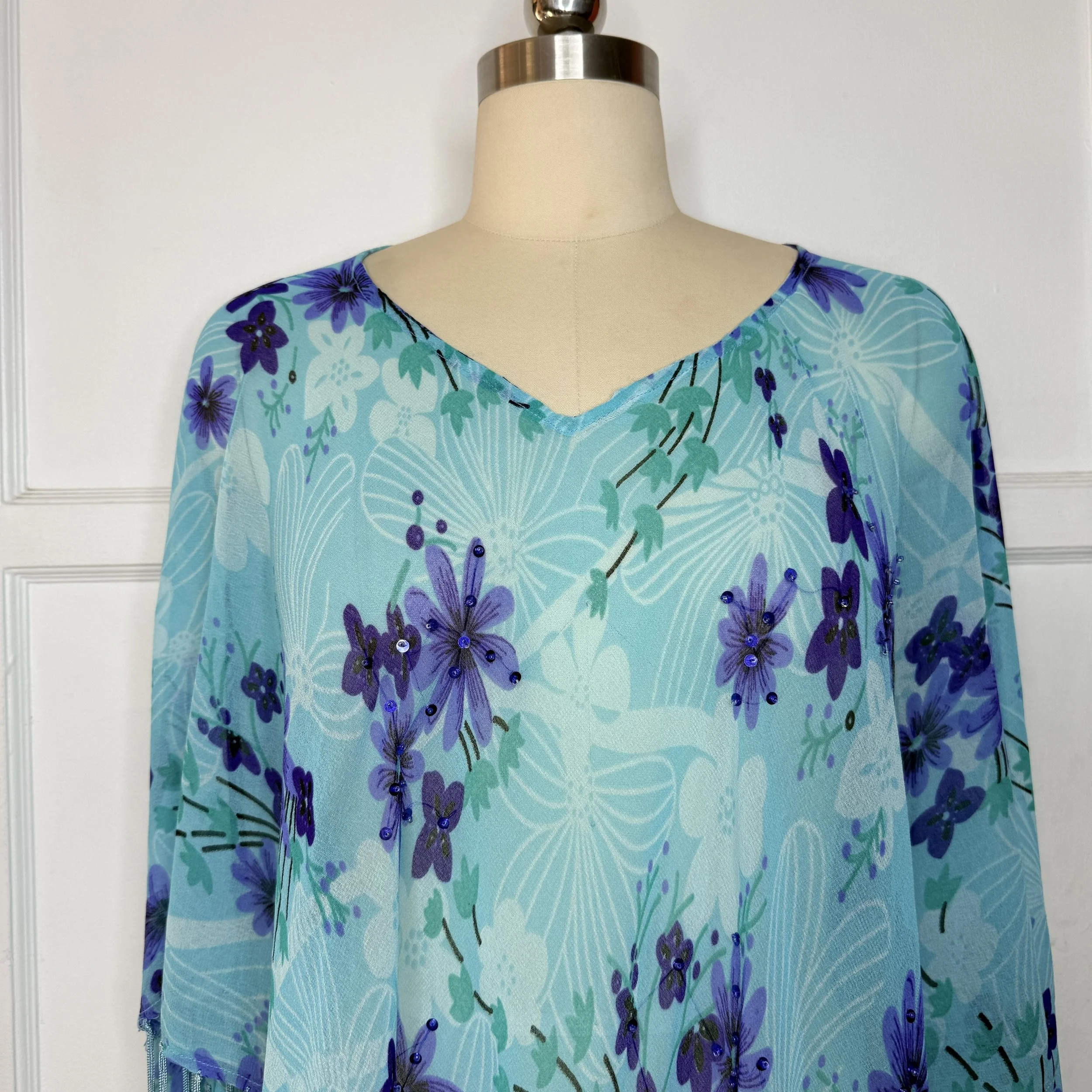 tripicalfringeponcho2.jpg