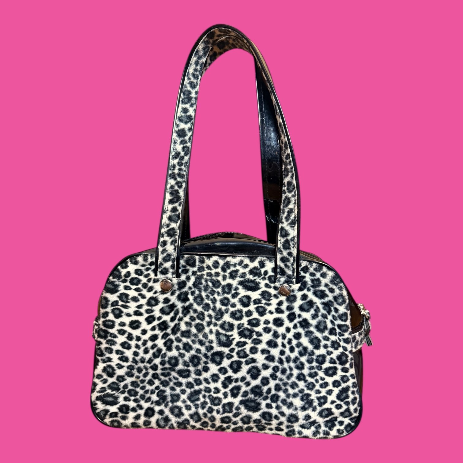 addictedgreyleopardbag4.JPEG
