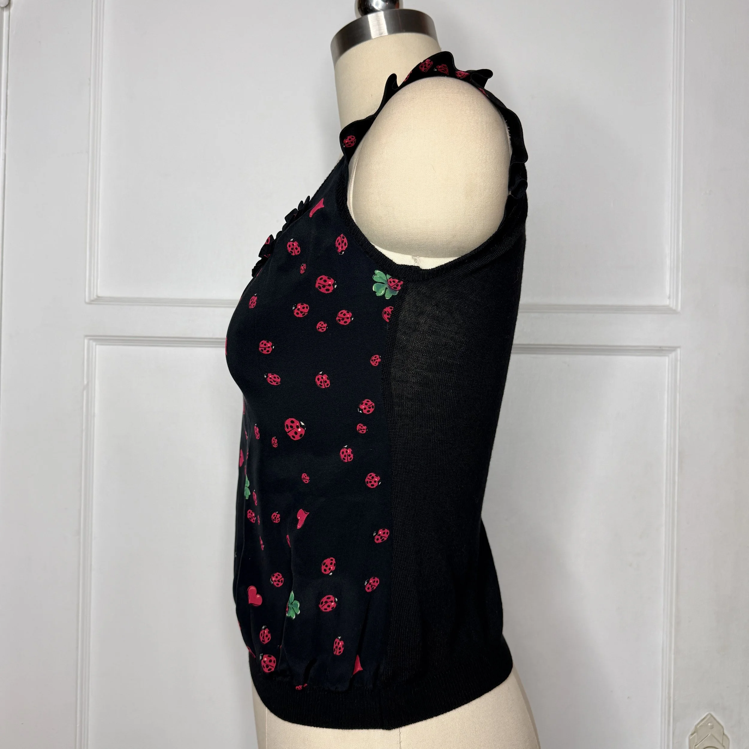moschinoladybugtop4.jpg