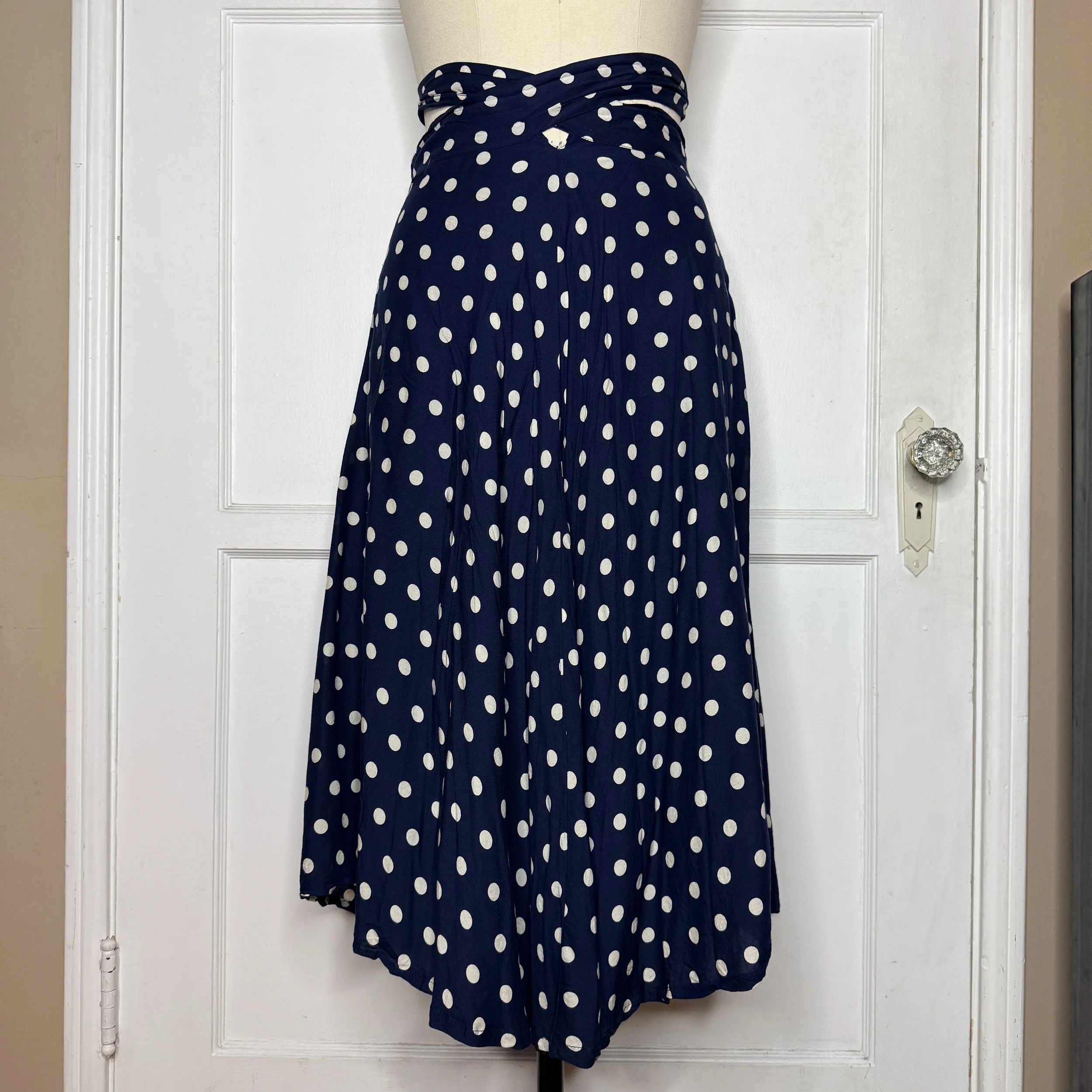 porridgepolkadotmidiskirt1.jpg