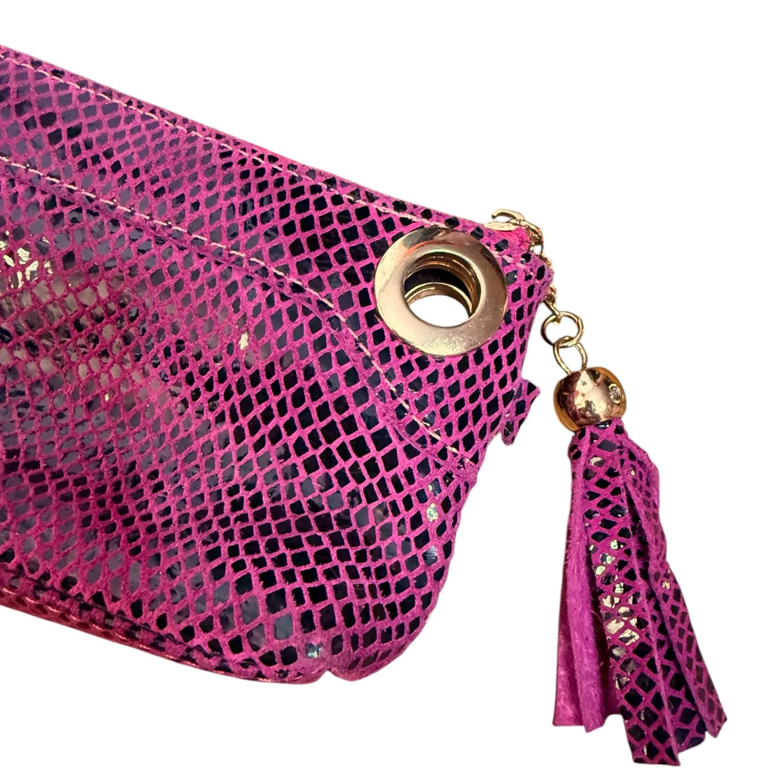magentawristlet2.JPG
