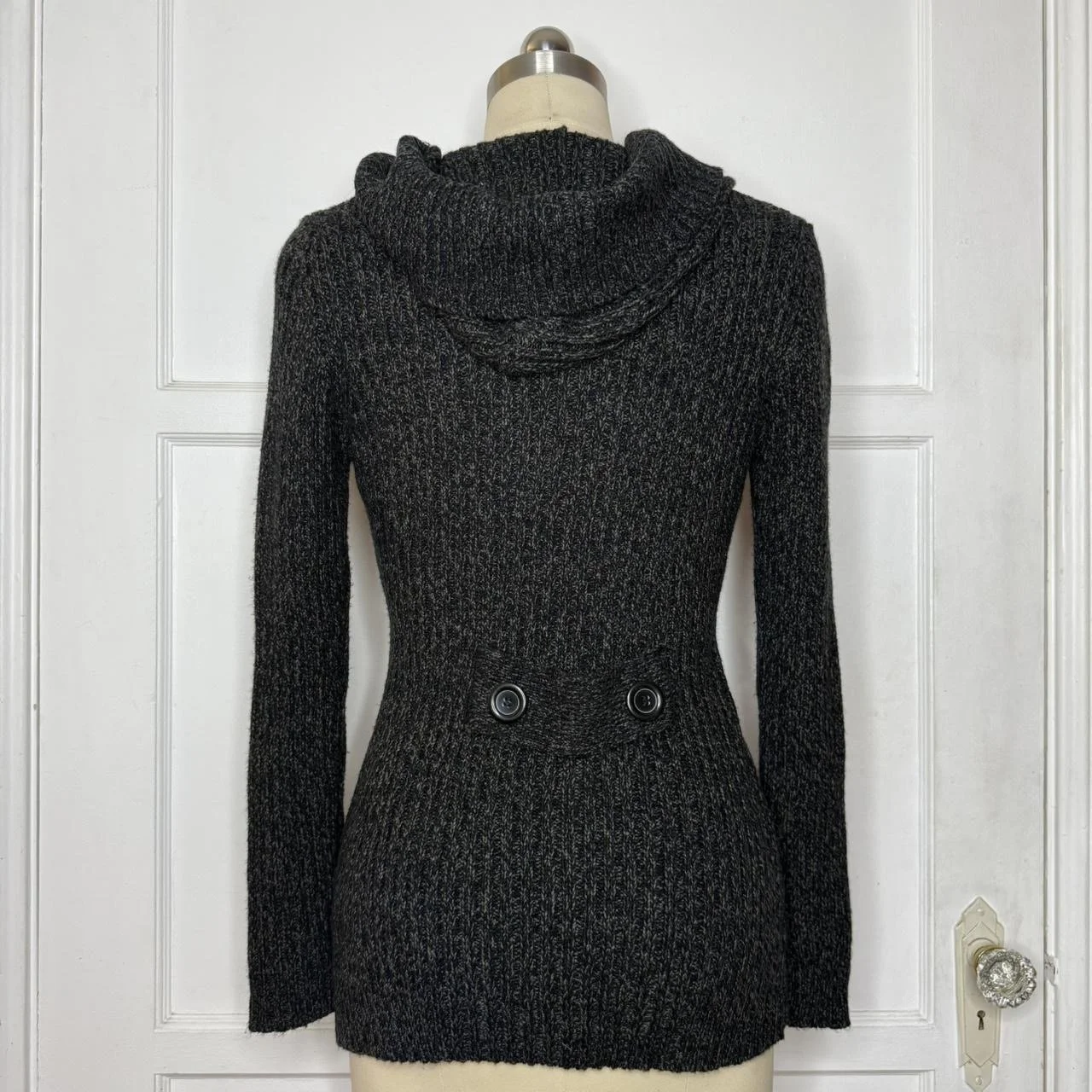 effecigreycardigan4.JPG