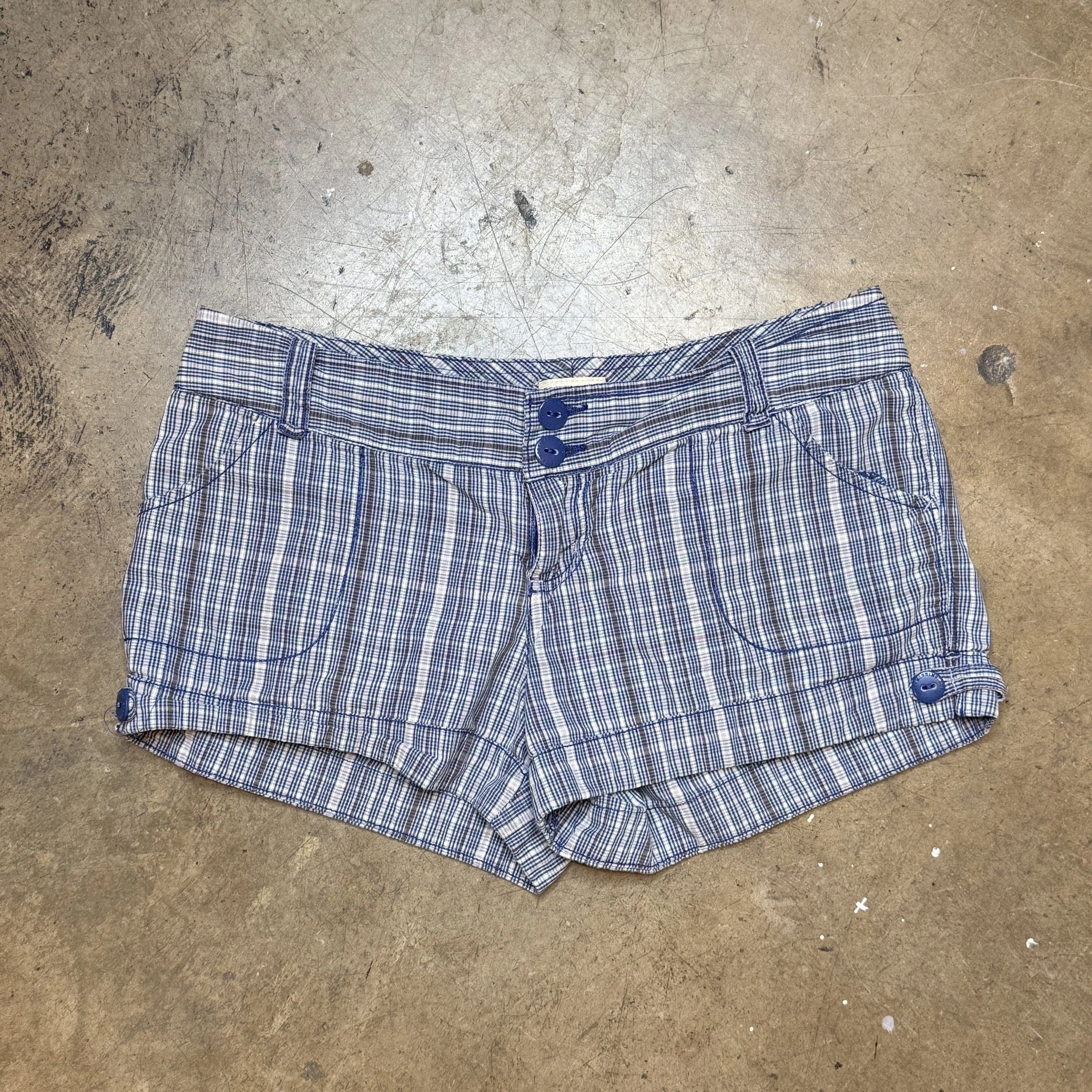 mossimoblueplaidshorts1.jpg