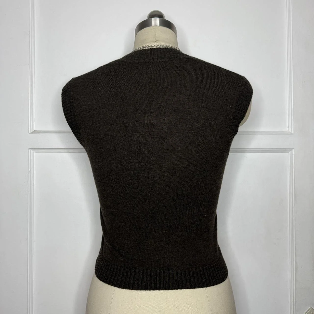 expressbrownsweater4.JPG