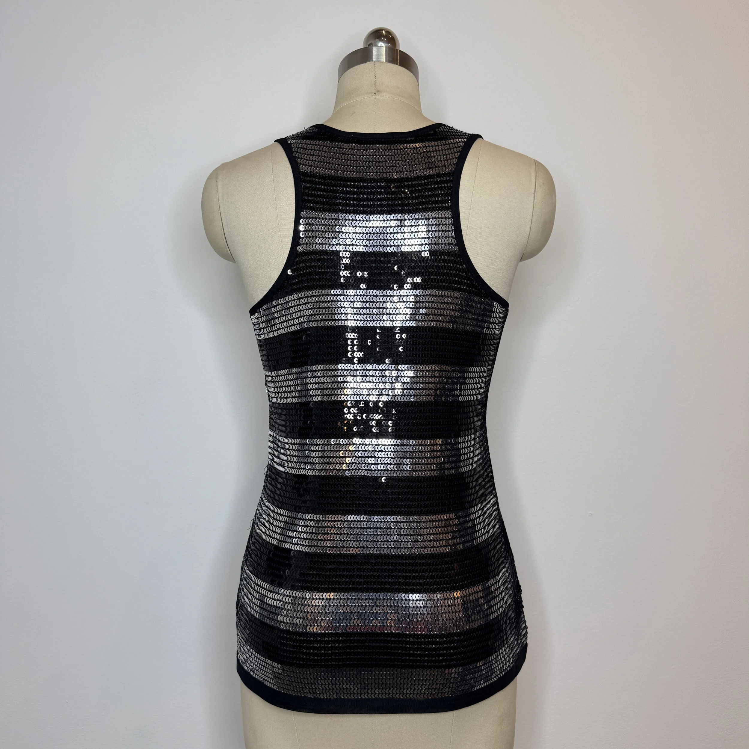 f21silverblacksequintank4.jpg