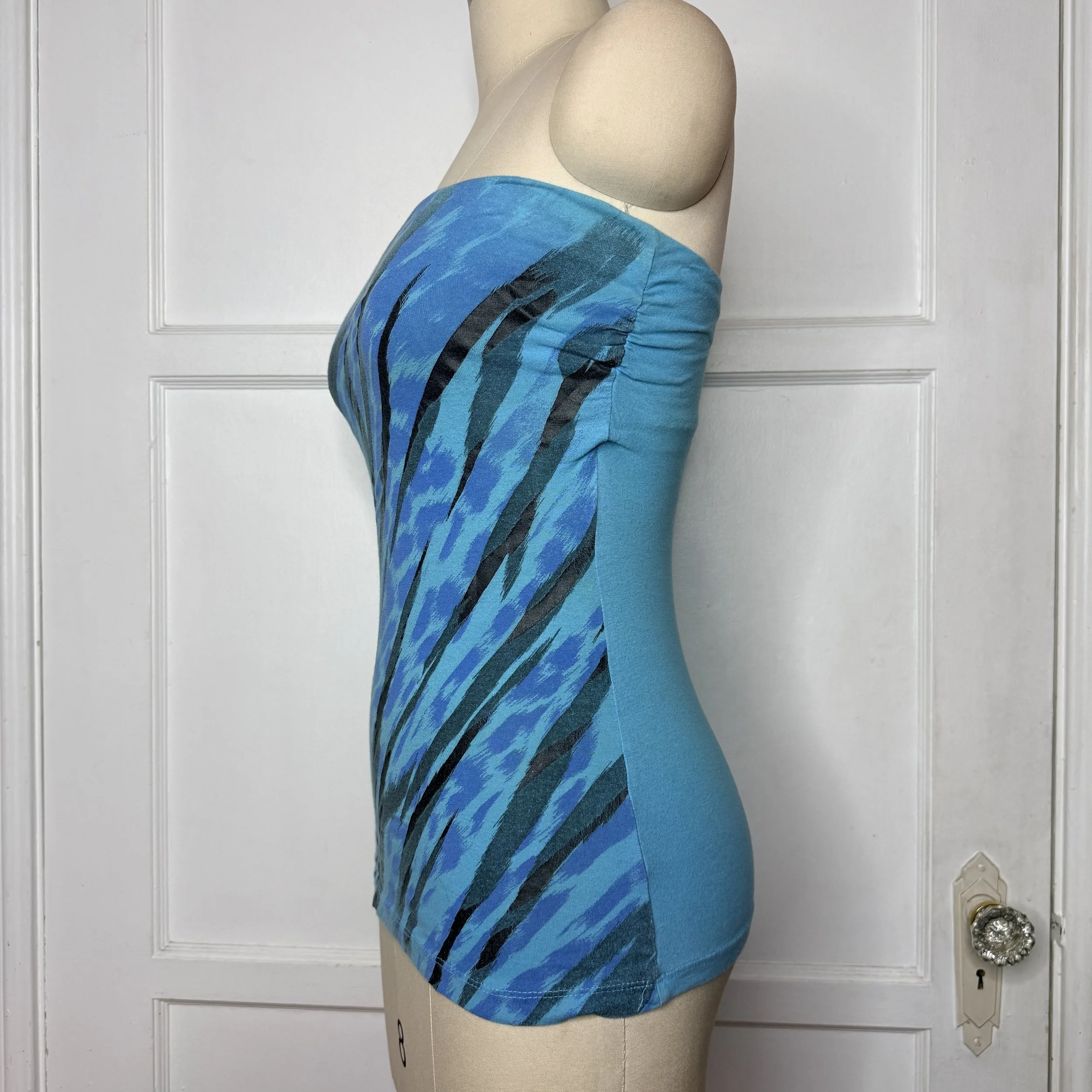 wetsealbluezebratubetop4.jpg