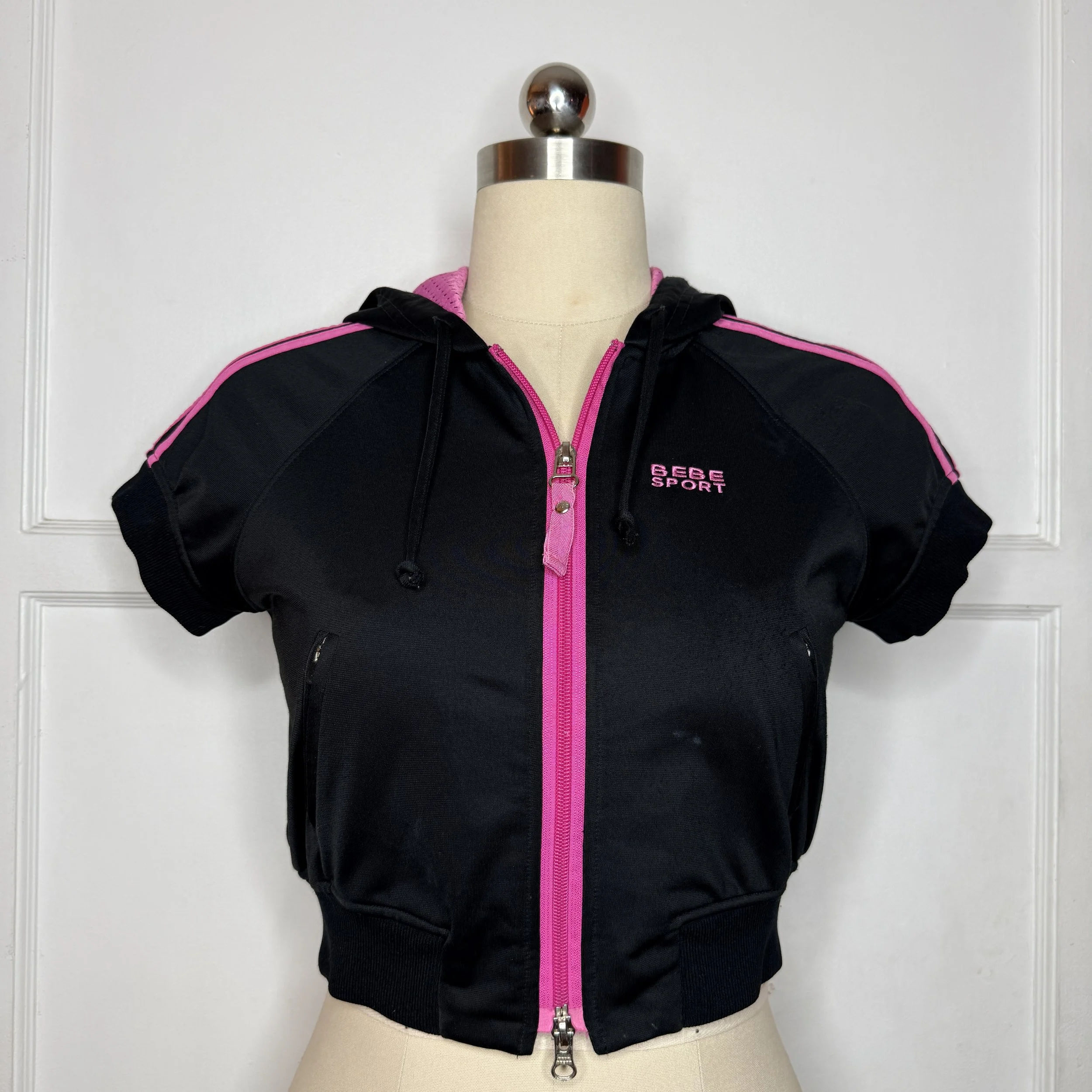 bebesportshortsleevetrackjacket1.jpg